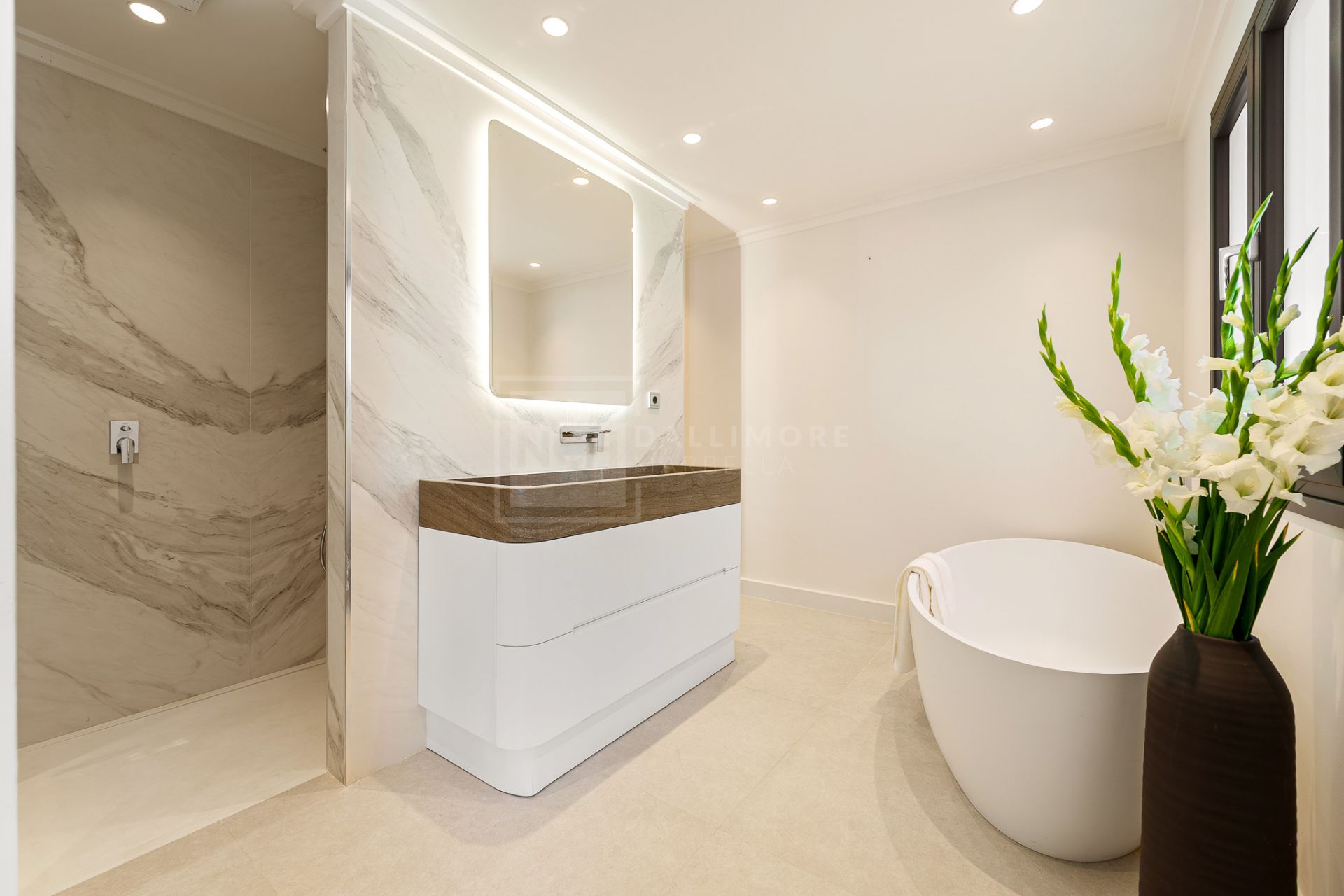 4-BEDROOM COASTAL HAVEN WITH PRIVATE TERRACES IN THE HEART OF THE GOLDEN MILE