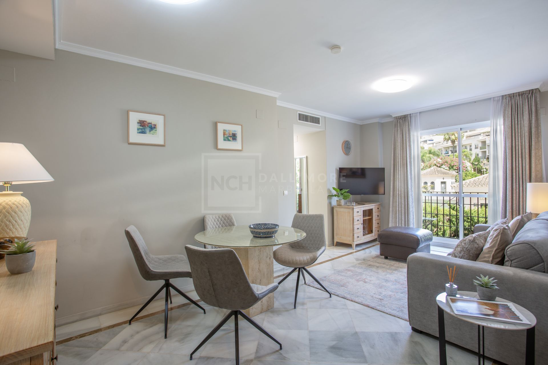 RECENTLY REFORMED 1-BEDROOM APARTMENT IN LORCRIMAR 1