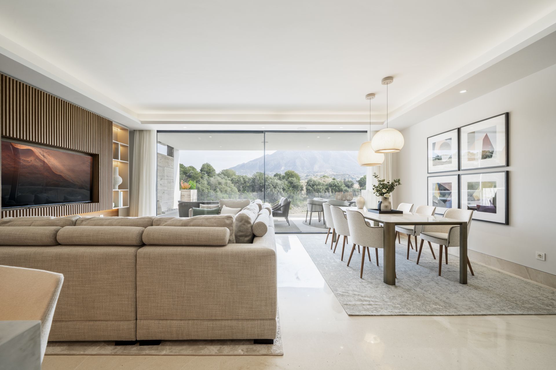 APARTAMENTO DE LUJO A ESTRENAR EN NUEVA ANDALUCÍA