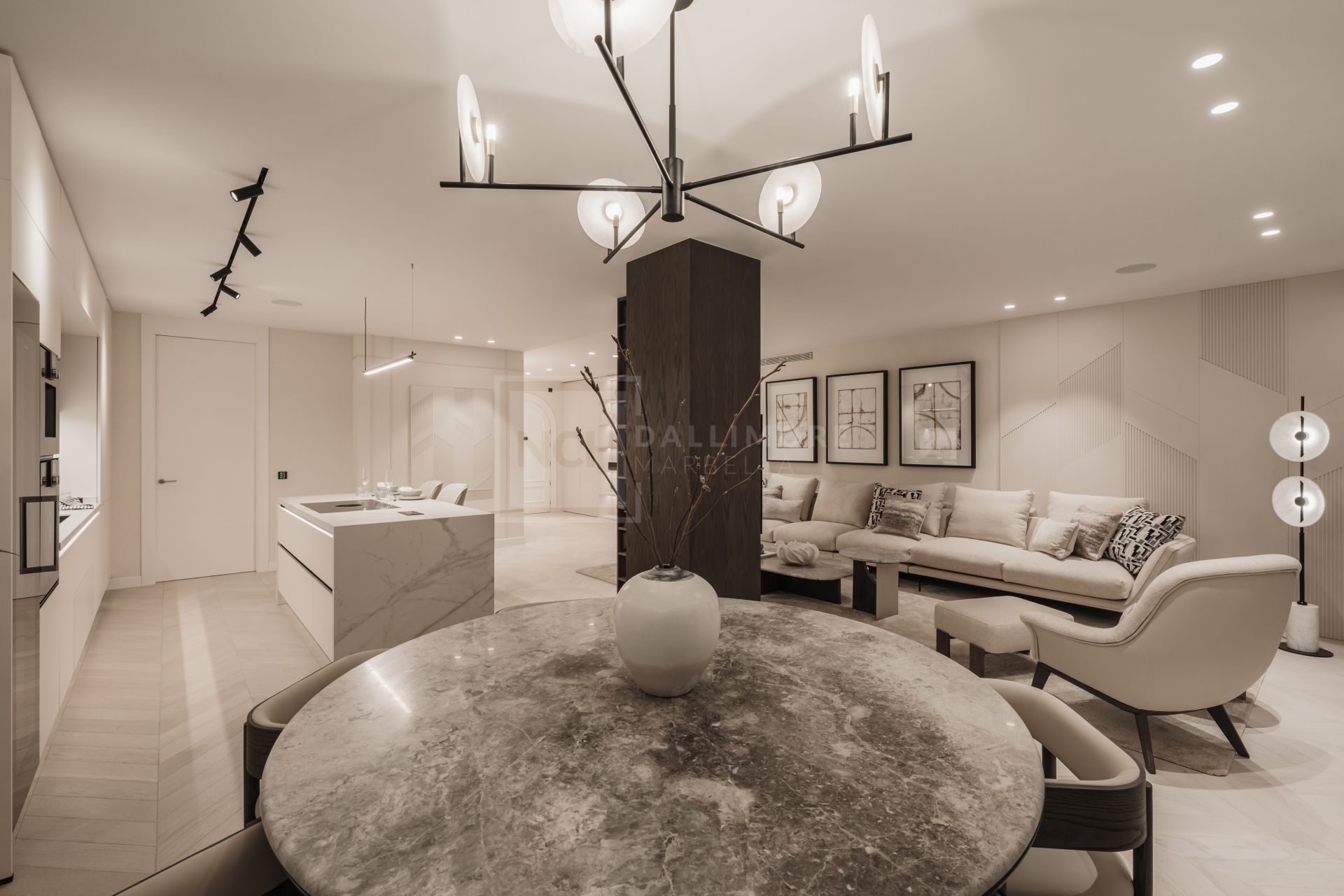 APARTAMENTO ELEVADO EN PLANTA BAJA CON VISTAS PANORÁMICAS AL MAR