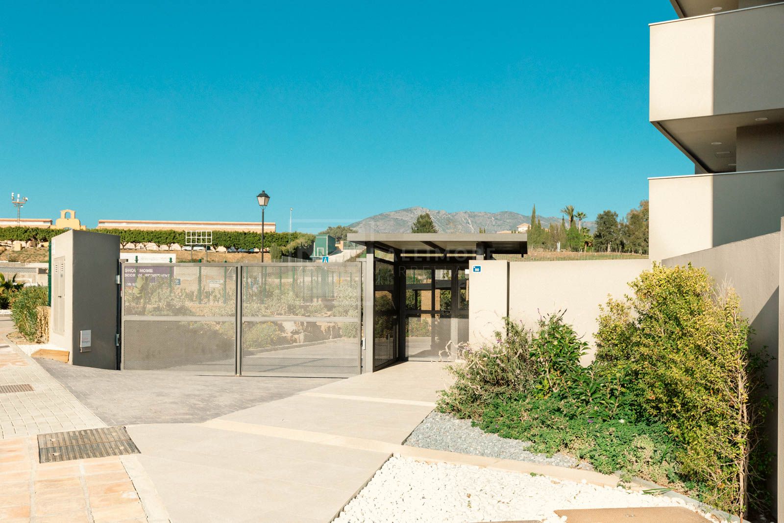 3-Bedroom South-Facing Penthouse in La Cala Golf