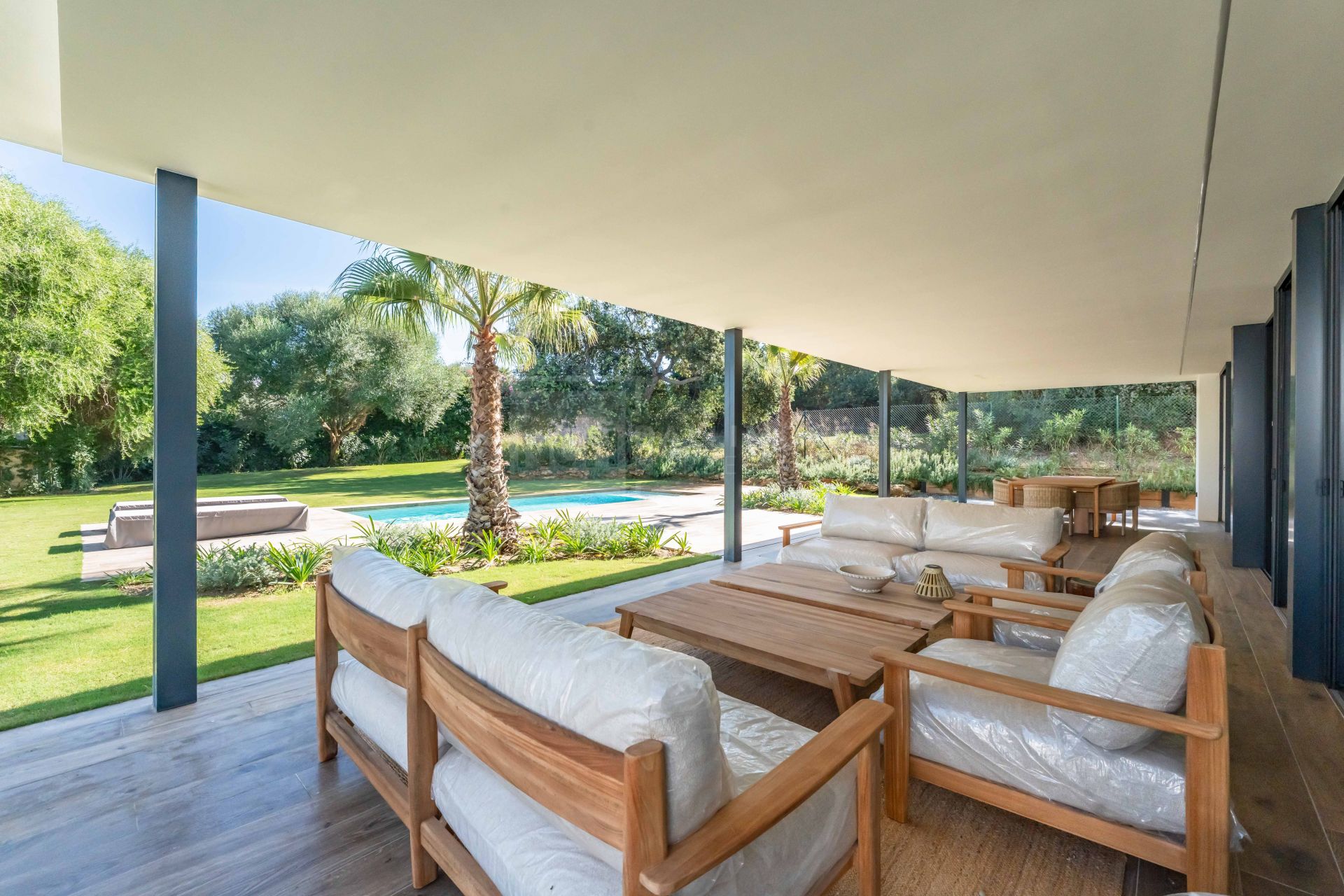 NEW BUILD VILLA IN SOTOGRANDE COSTA