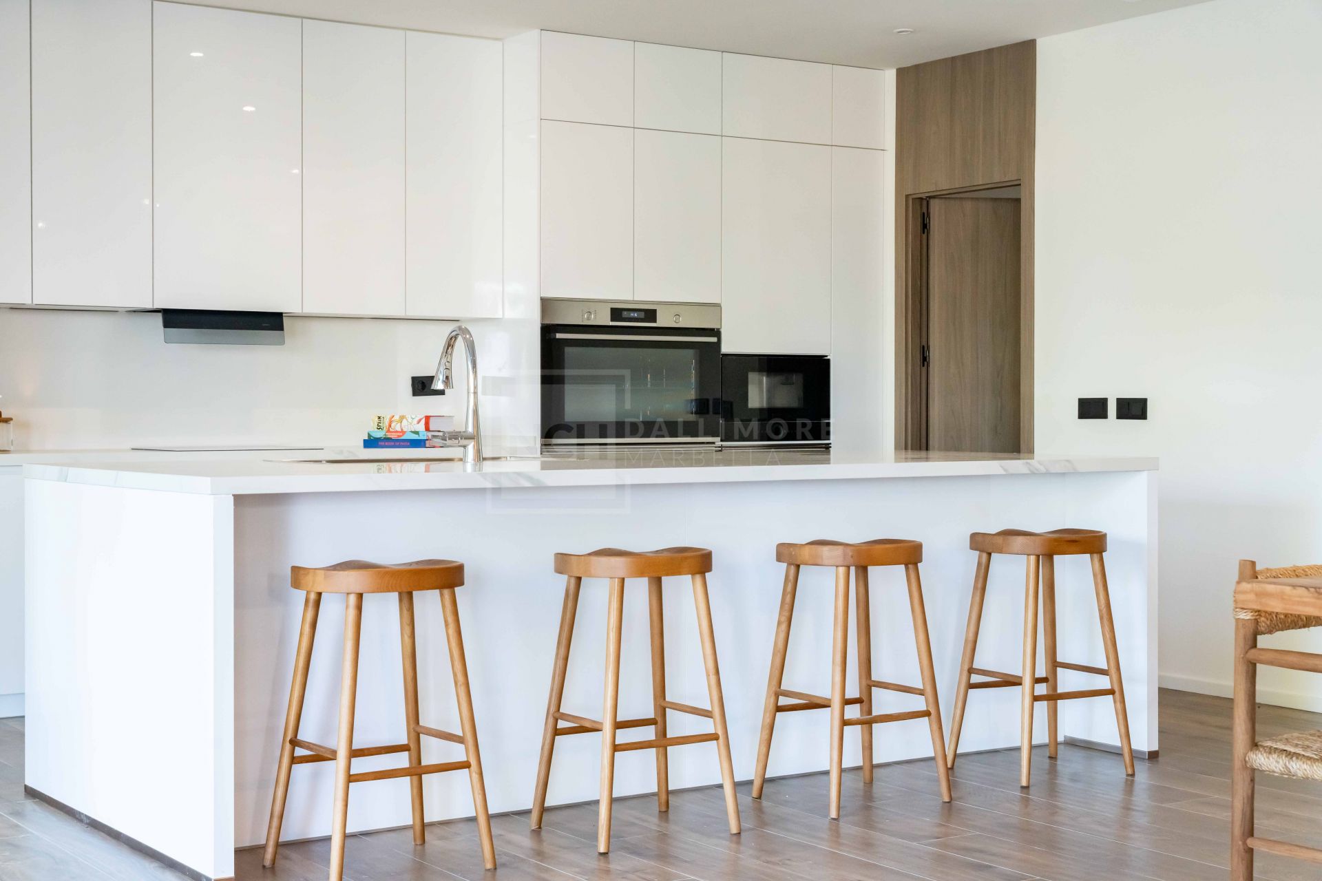 NEW BUILD VILLA IN SOTOGRANDE COSTA