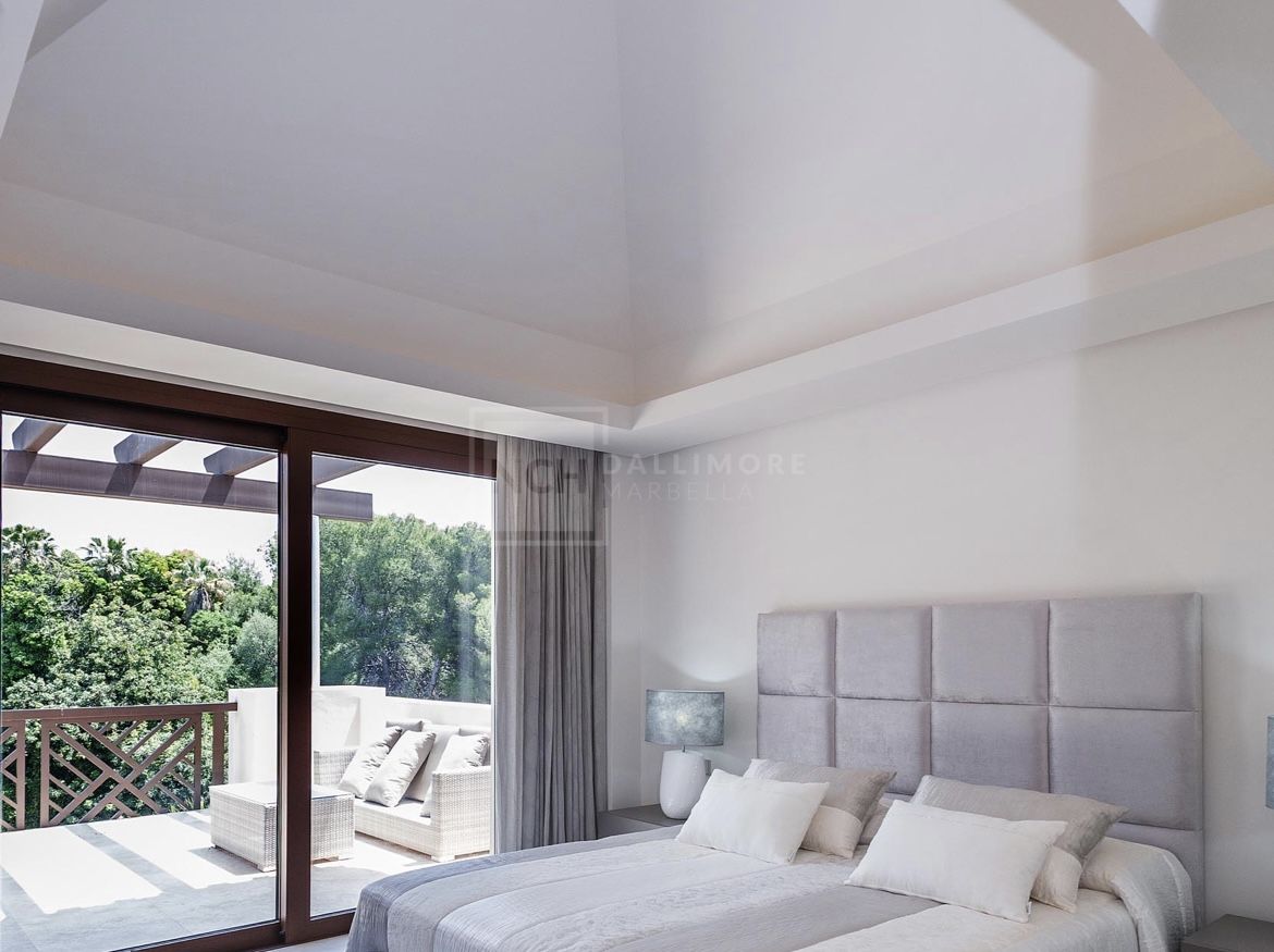 MODERN HOUSE IN THE CENTRE OF MARBELLA