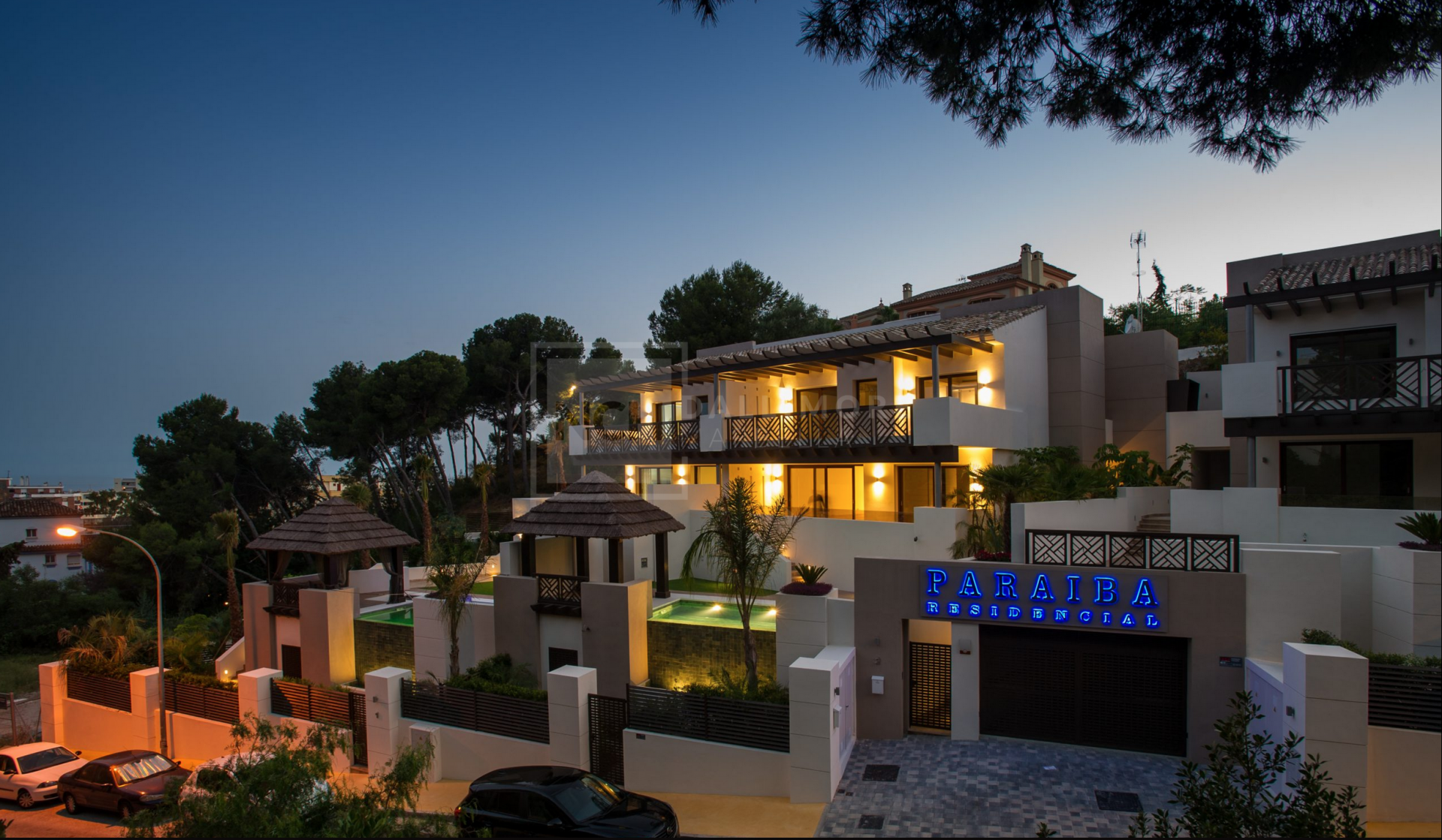 MODERN HOUSE IN THE CENTRE OF MARBELLA