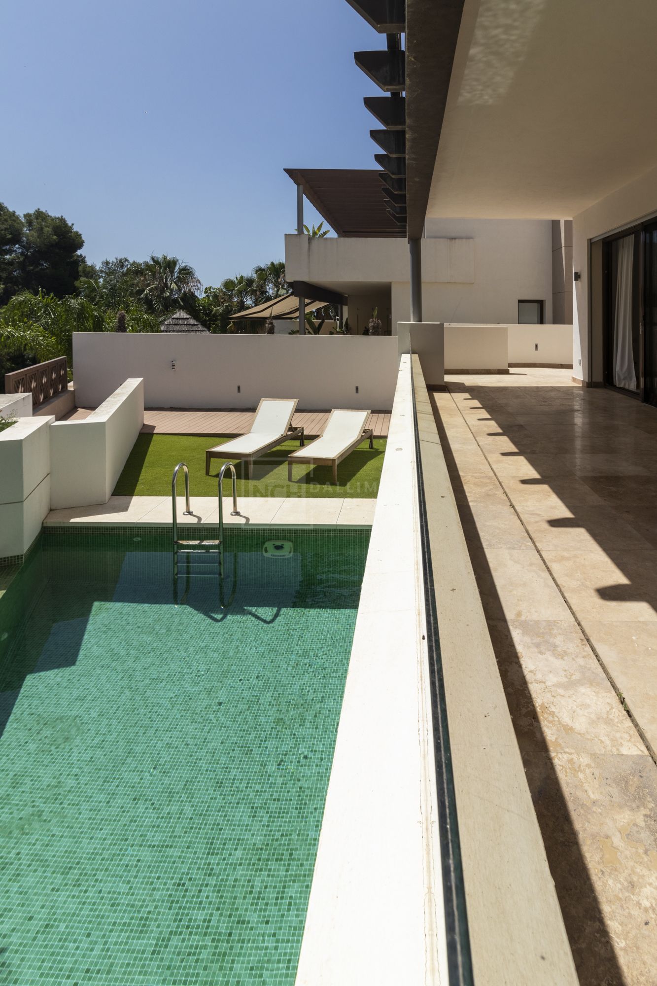 MODERN HOUSE IN THE CENTRE OF MARBELLA