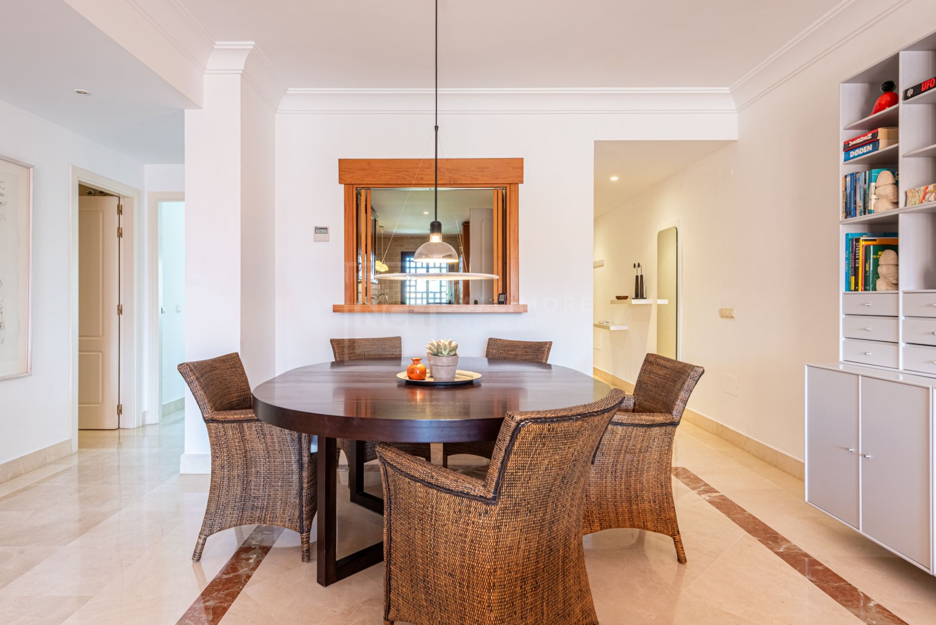 BEACH SIDE PENTHOUSE IN SAN PEDRO DE ALCANTARA