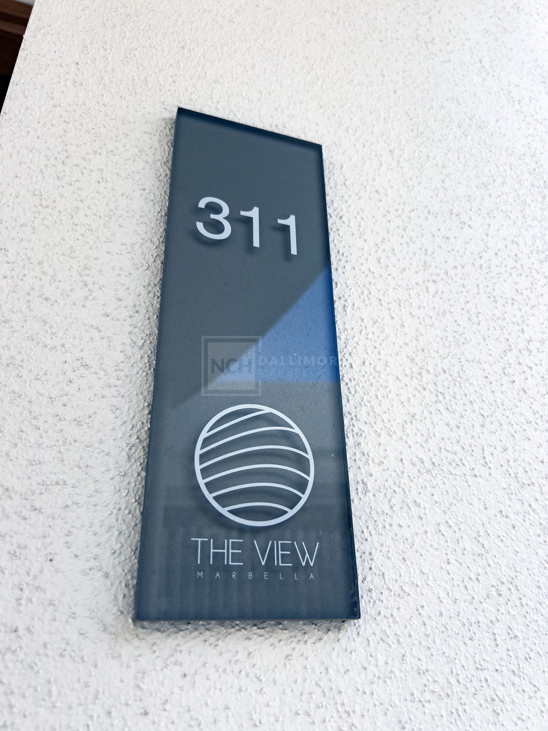 BRAND-NEW DUPLEX PENTHOUSE LOCATED IN THE VIEW, LA QUINTA