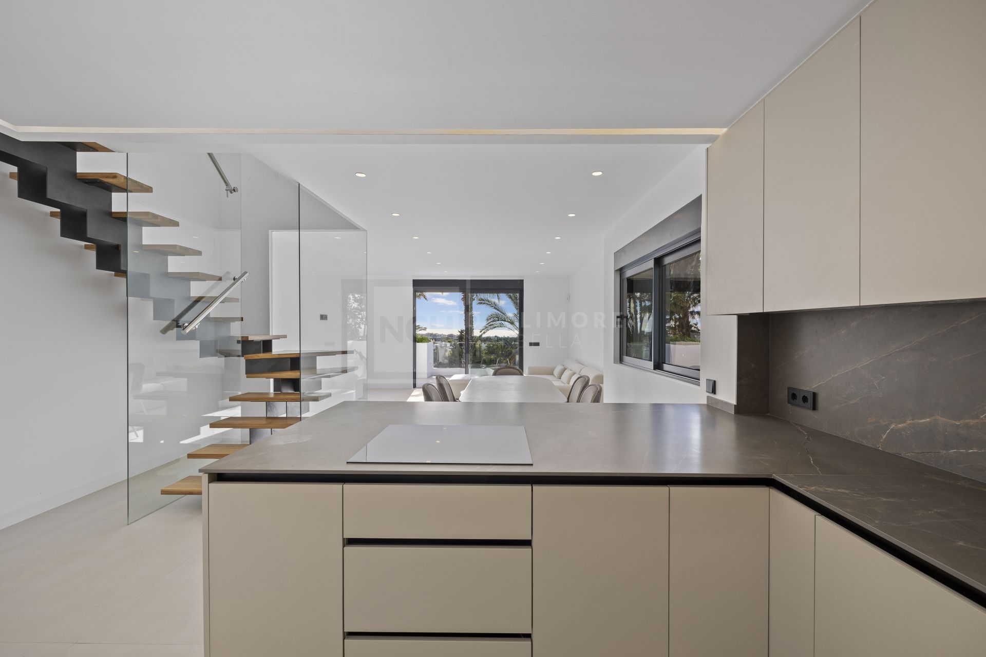 STUNNING 3-BEDROOM PENTHOUSES & 4-BEDROOM TOWNHOUSES IN A GATED COASTAL COMMUNITY
