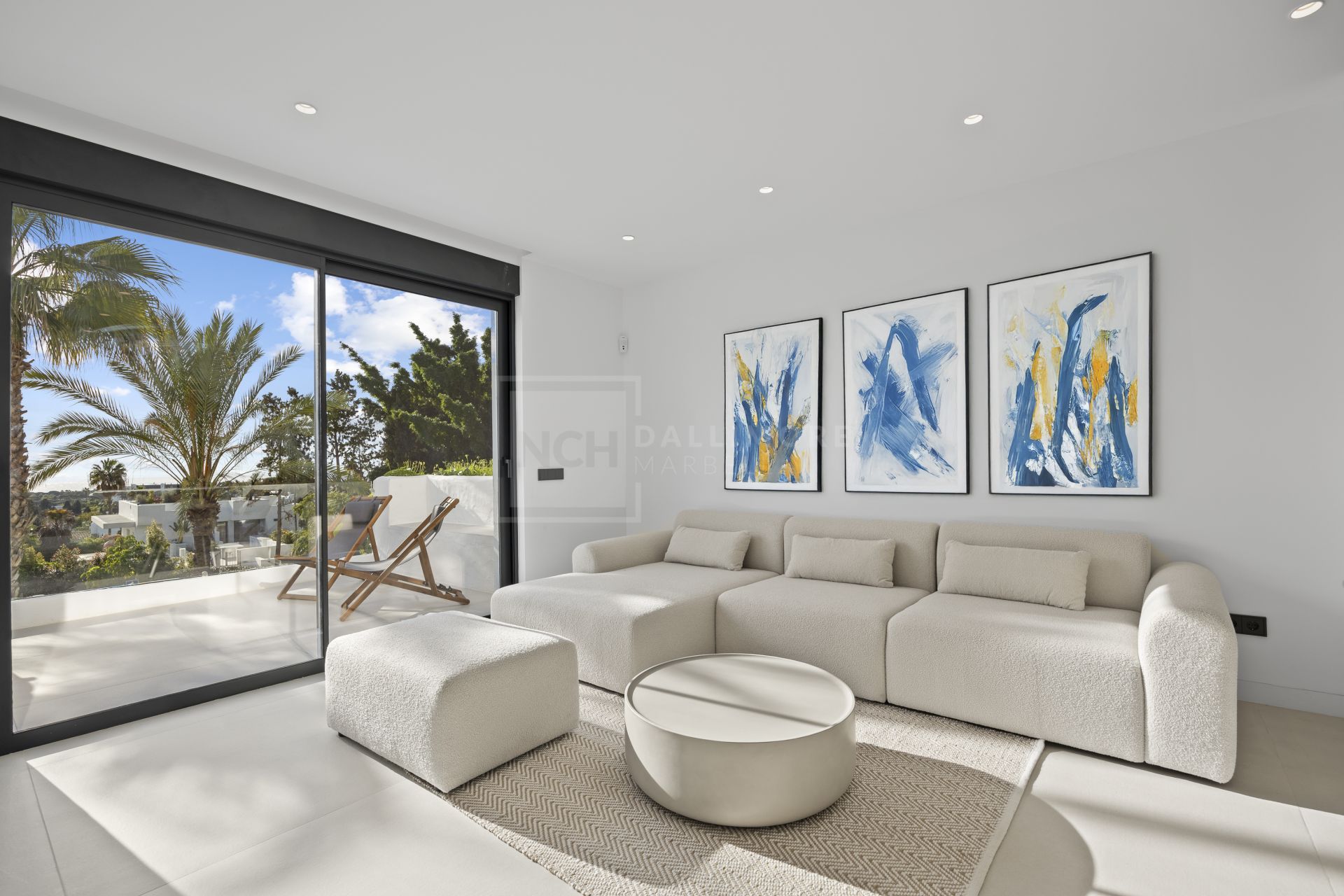 STUNNING 3-BEDROOM PENTHOUSES & 4-BEDROOM TOWNHOUSES IN A GATED COASTAL COMMUNITY