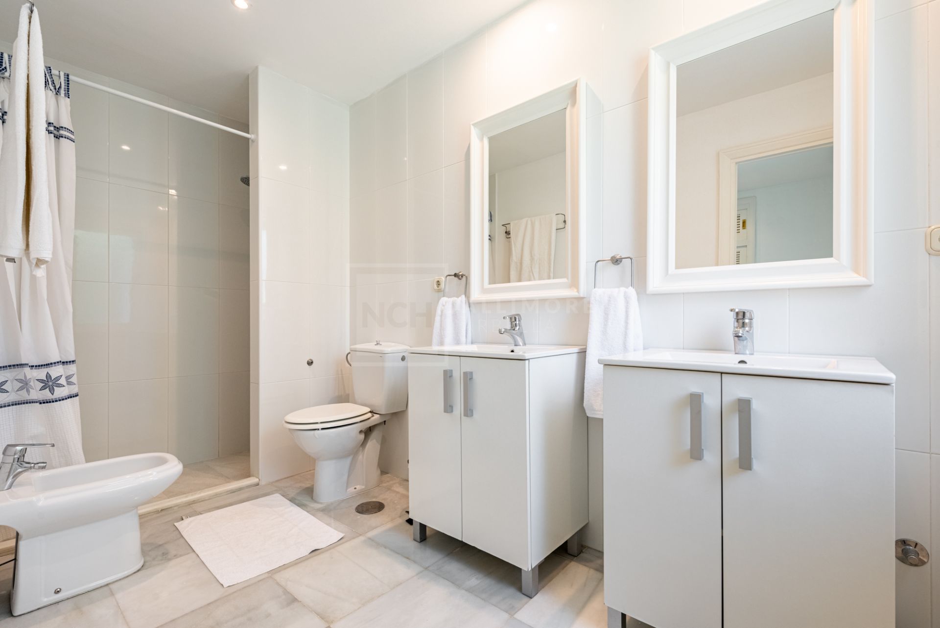 ELEGANT SEMI-DETACHED BEACHSIDE VILLA IN LOS MONTEROS, MARBELLA EAST – JUST 150M FROM THE BEACH