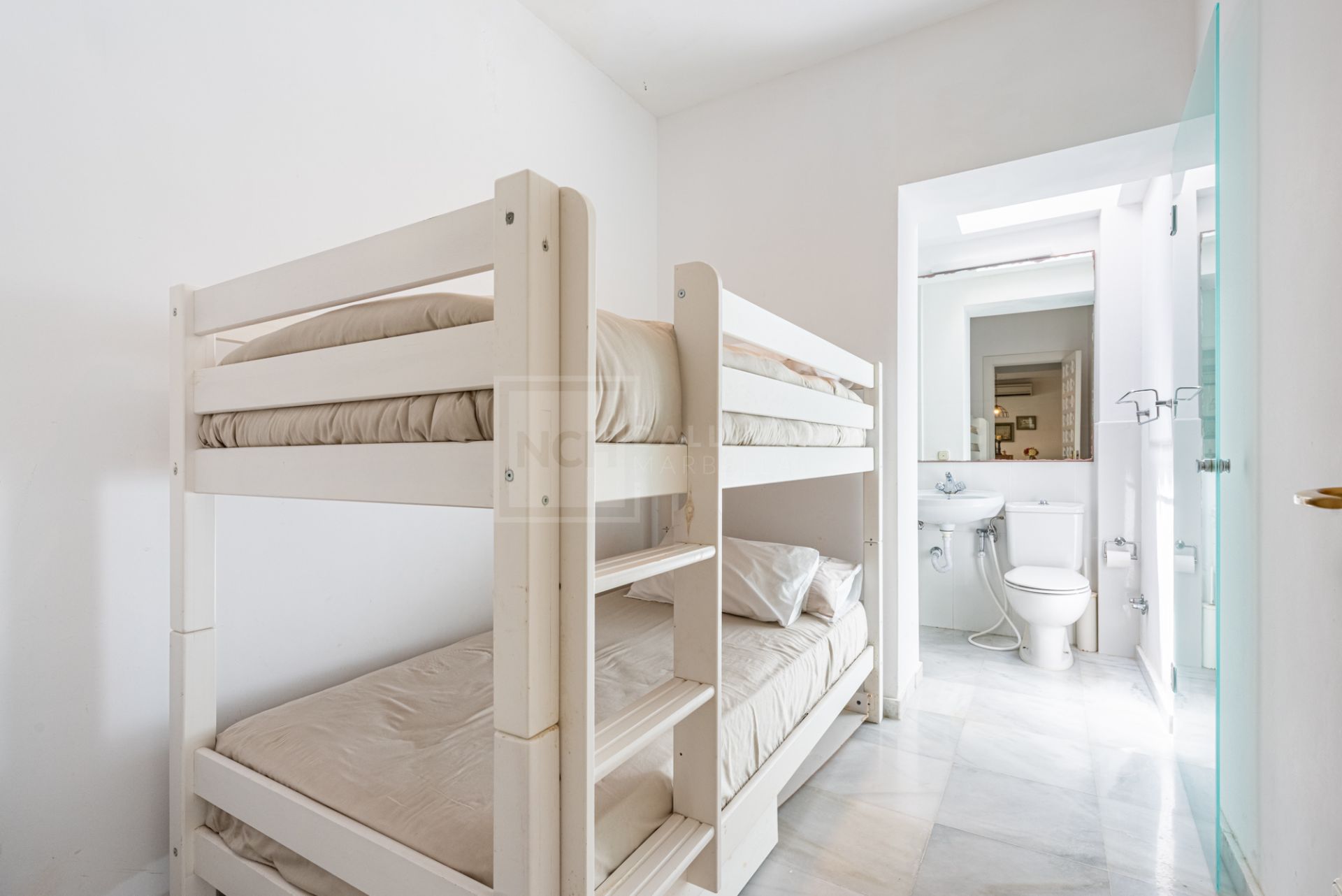 ELEGANT SEMI-DETACHED BEACHSIDE VILLA IN LOS MONTEROS, MARBELLA EAST – JUST 150M FROM THE BEACH