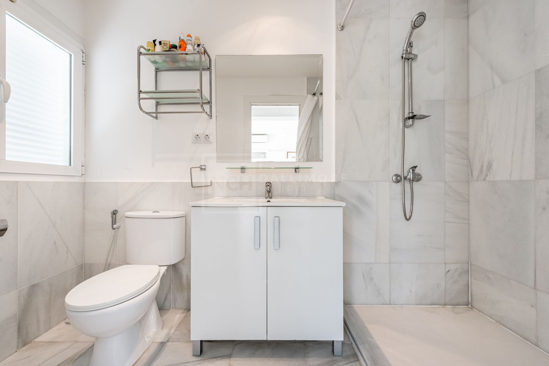 ELEGANT SEMI-DETACHED BEACHSIDE VILLA IN LOS MONTEROS, MARBELLA EAST – JUST 150M FROM THE BEACH