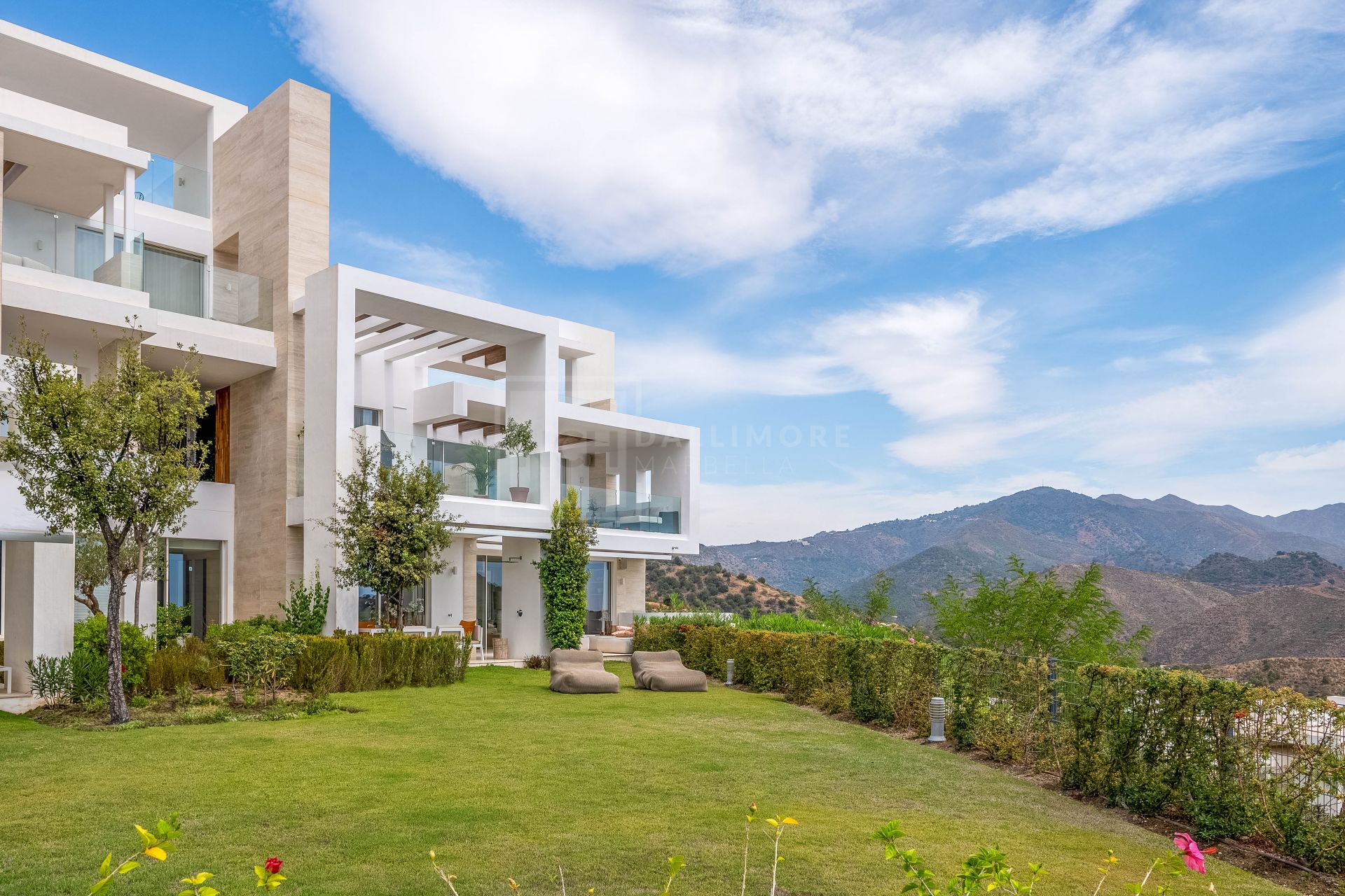 THREE-BEDROOM LUXURY HAVEN WITH PANORAMIC SEA VIEWS AND PRIVATE GARDEN OASIS