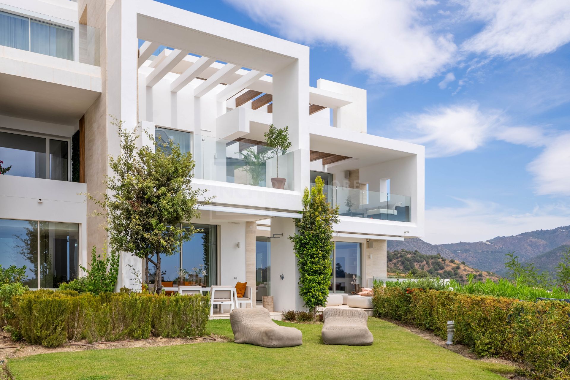 THREE-BEDROOM LUXURY HAVEN WITH PANORAMIC SEA VIEWS AND PRIVATE GARDEN OASIS