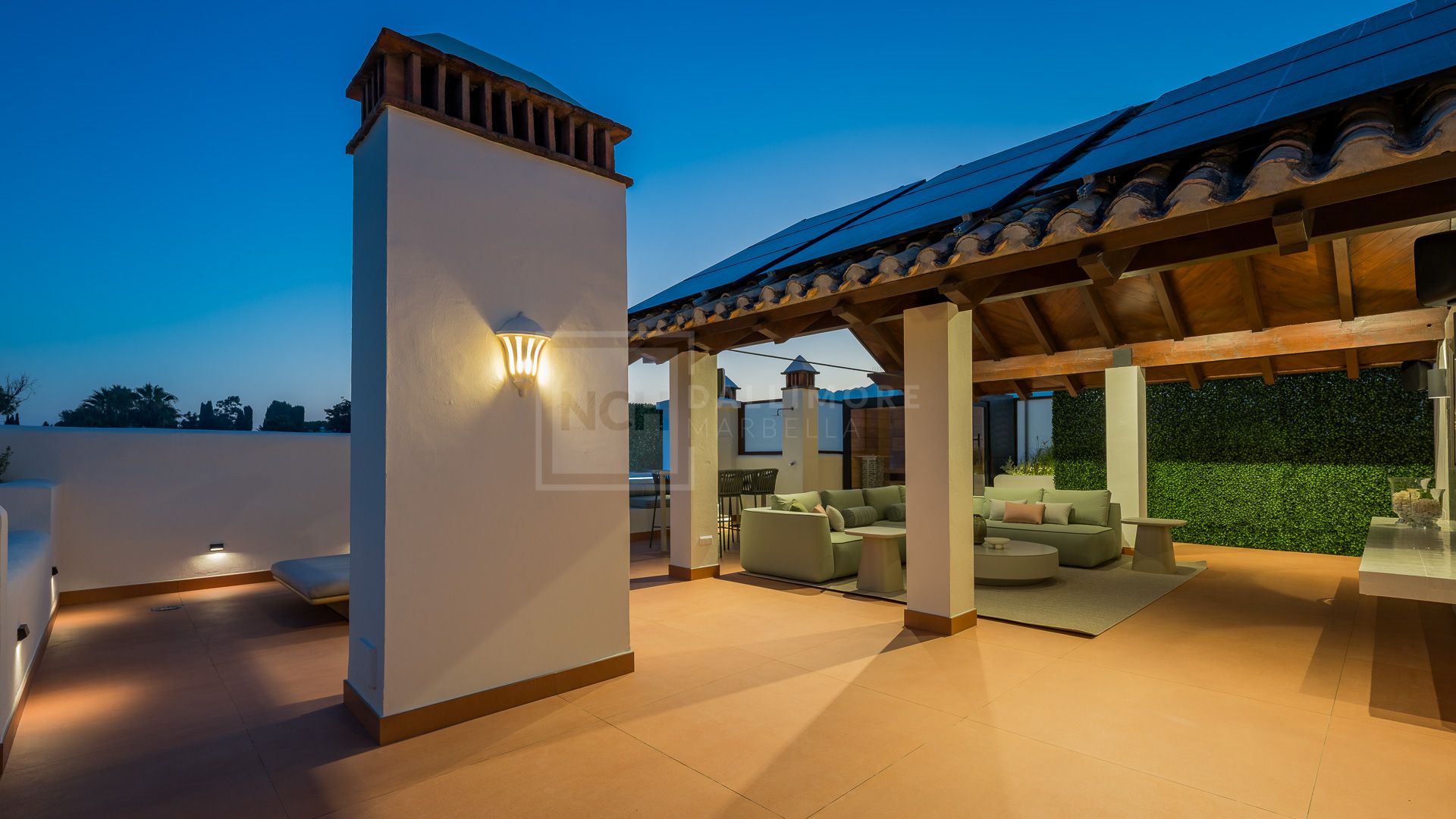 FULLY REFURBISHED PENTHOUSE IN BAHIA DEL VELERIN