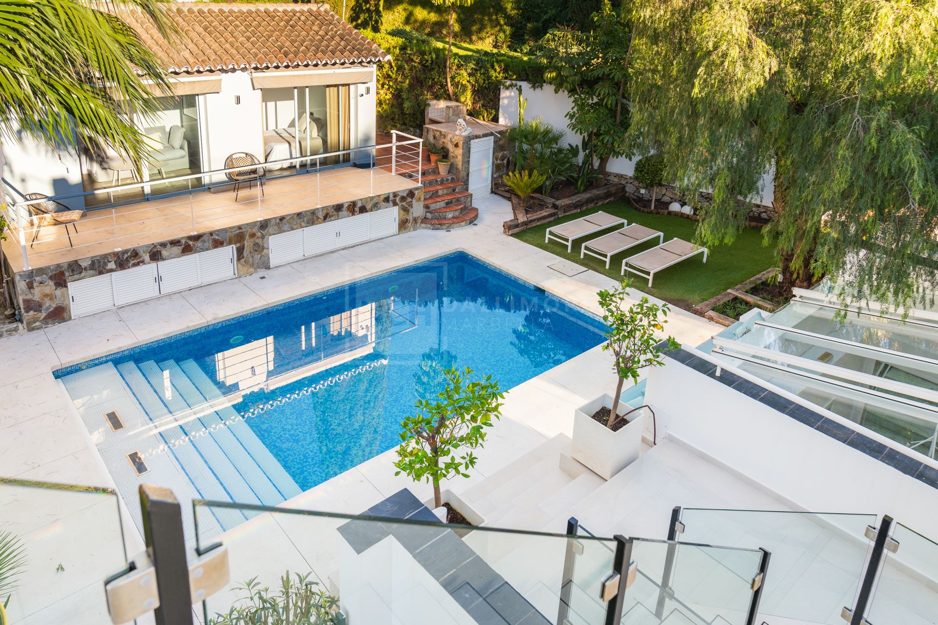 RENOVATED 6-BEDROOM HAVEN WITH HEATED SALTWATER POOL IN THE GOLF VALLEY