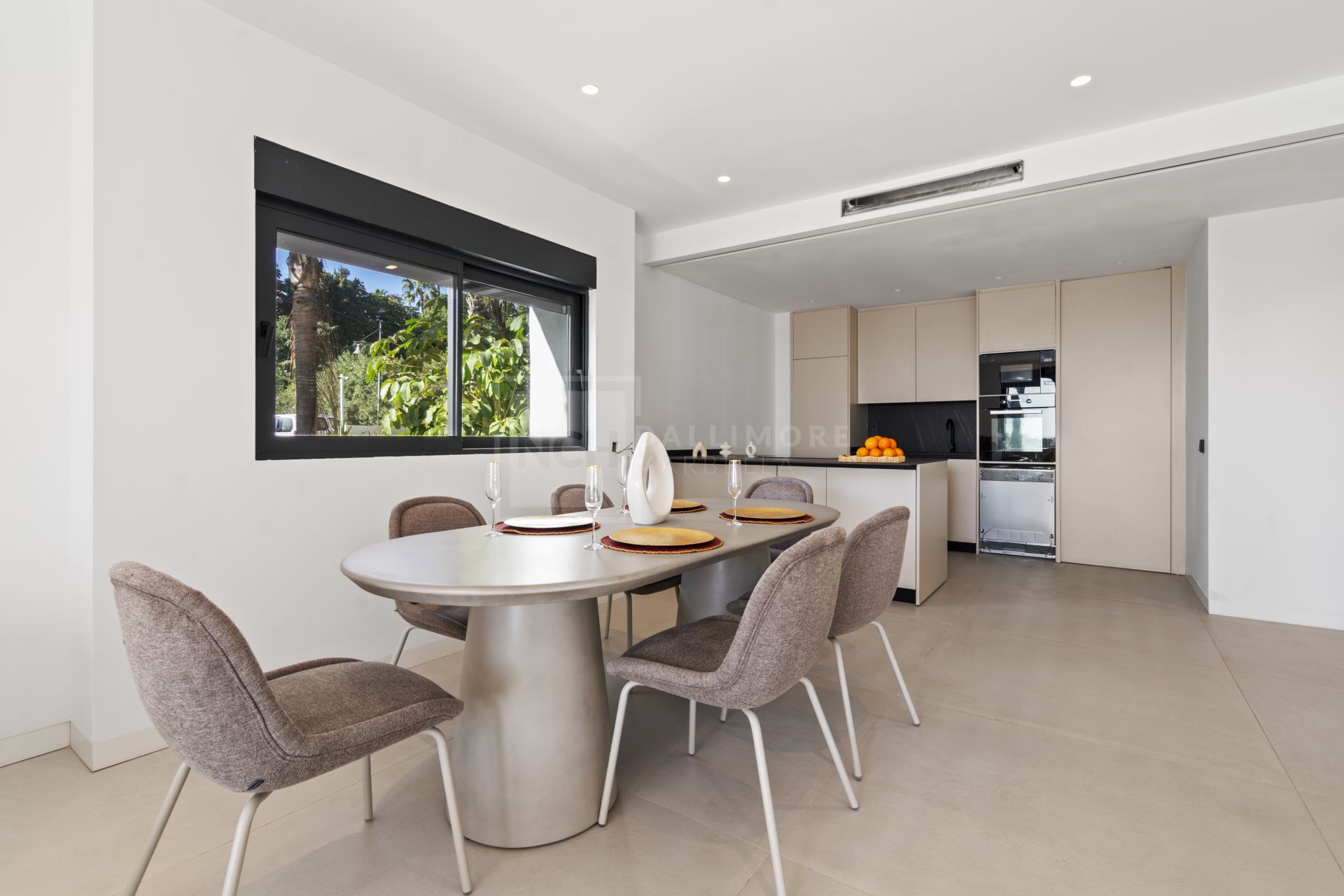 STUNNING 3-BEDROOM PENTHOUSES & 4-BEDROOM TOWNHOUSES IN A GATED COASTAL COMMUNITY