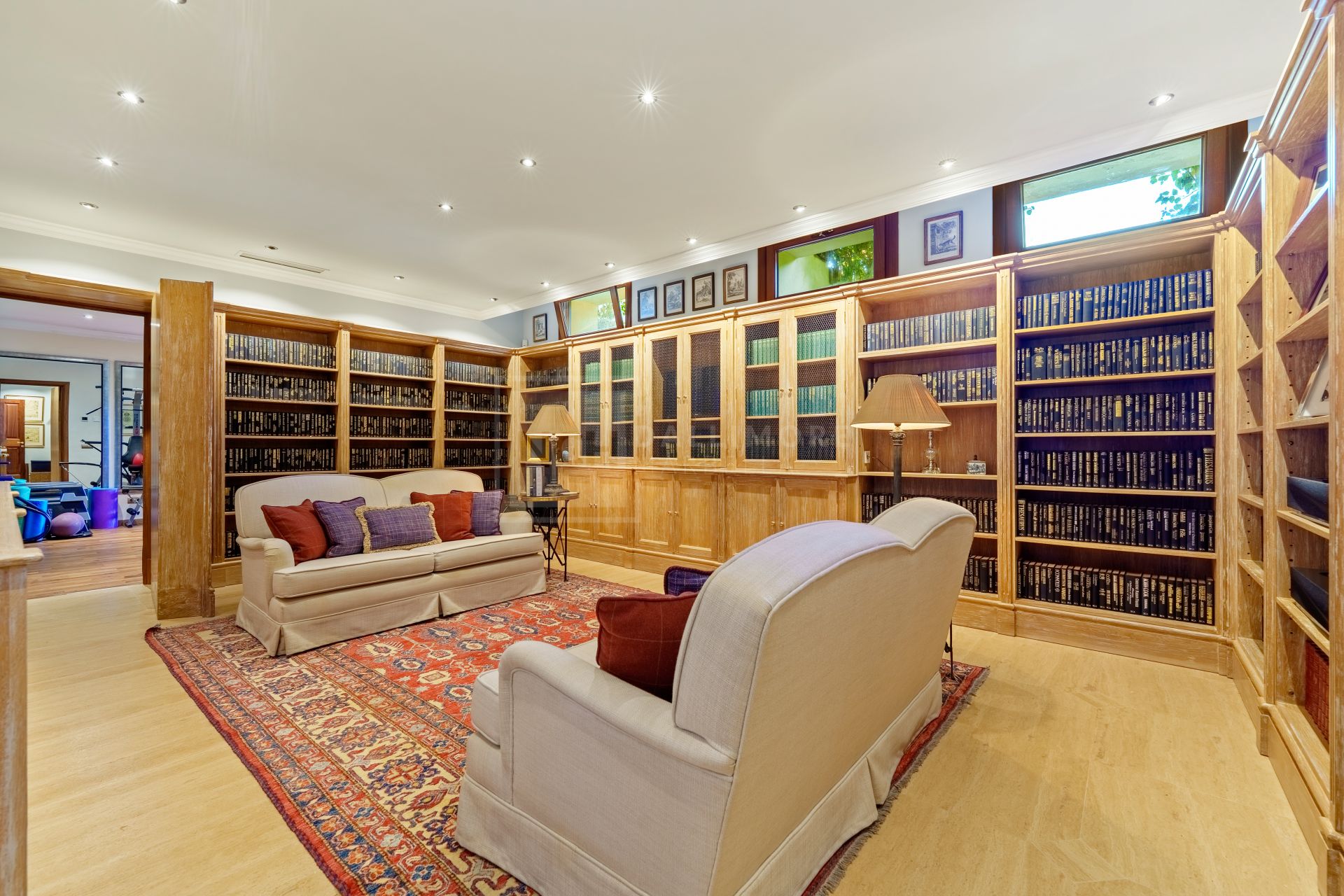 SIX-BEDROOM ANDALUSIAN VILLA WITH PANORAMIC VIEWS ON THE GOLDEN MILE