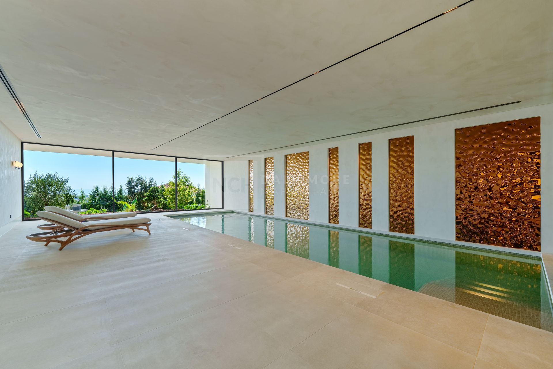 DESIGNER VILLA IN GATED ENCLAVE, SALINE INFINITY POOL, KNX SMART HOME & EV CHARGING