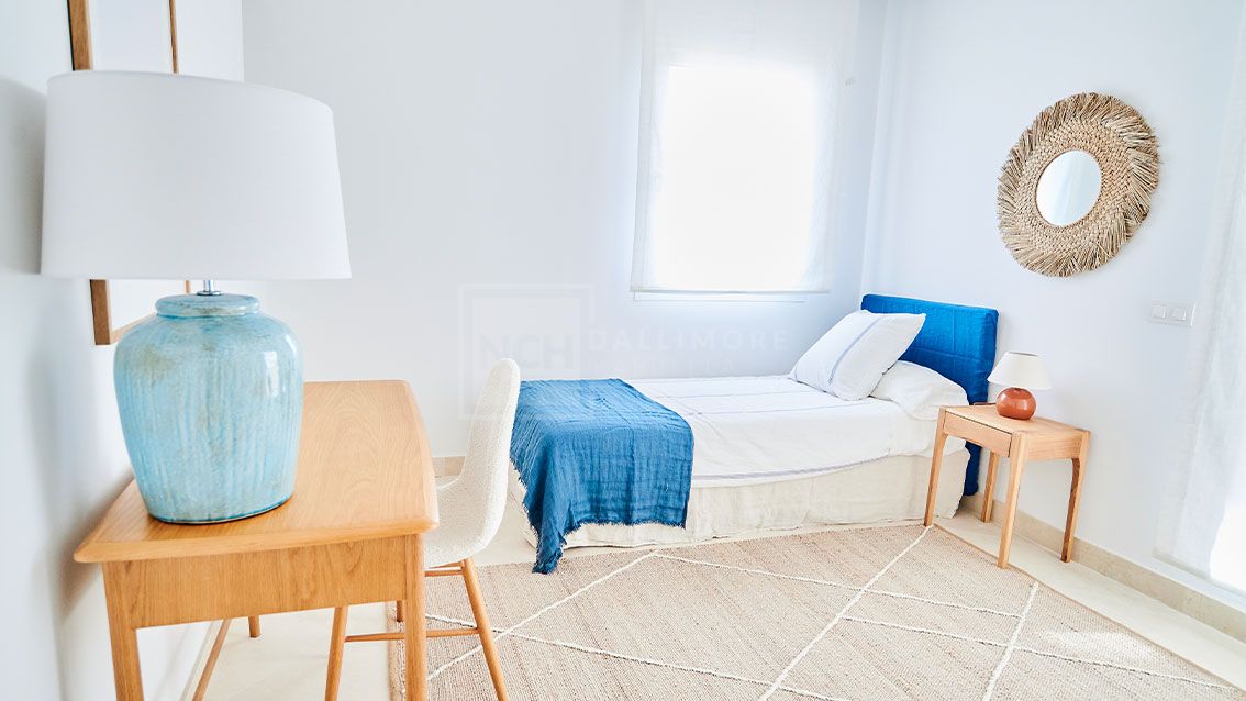 2-BEDROOM FULLY FURNISHED APARTMENT IN NUEVA ANDALUCIA