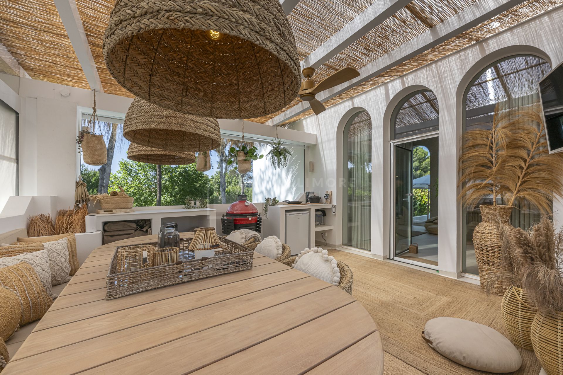 VILLA TOTALMENTE REFORMADA EN ATALAYA DE RÍO VERDE