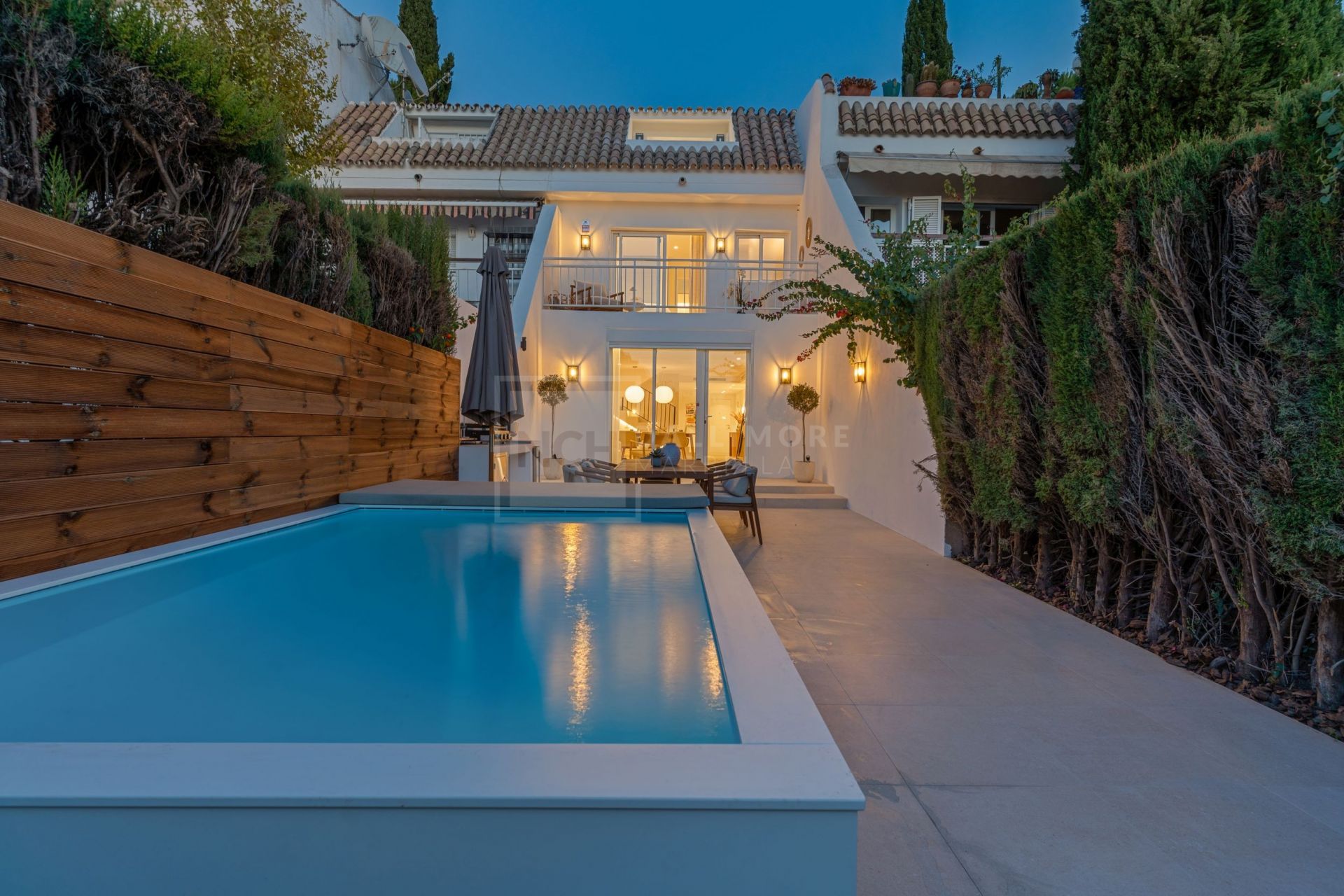 Casa Montana – Elegancia Moderna en el Corazón de Nagüeles