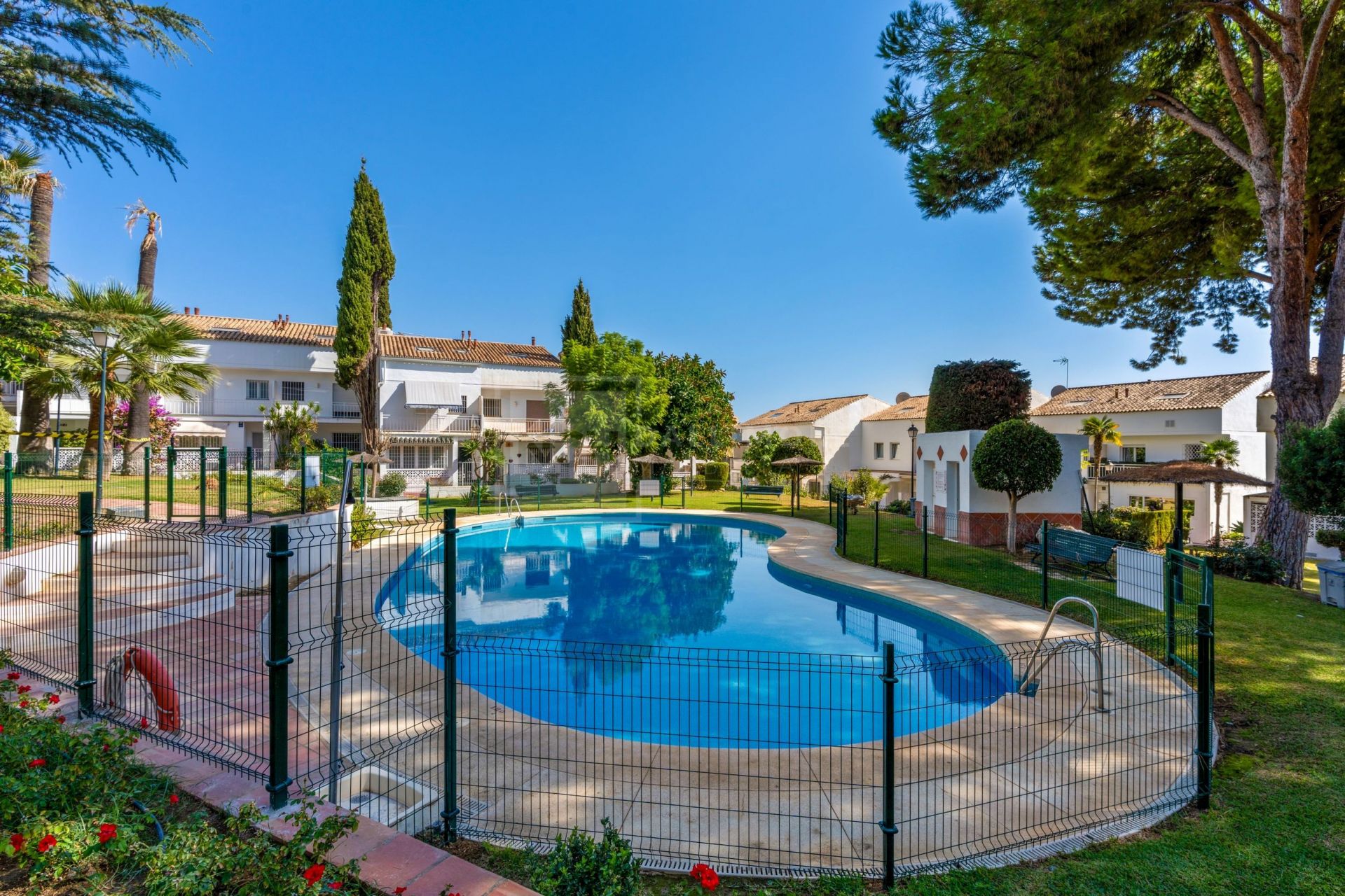 Casa Montana – Elegancia Moderna en el Corazón de Nagüeles