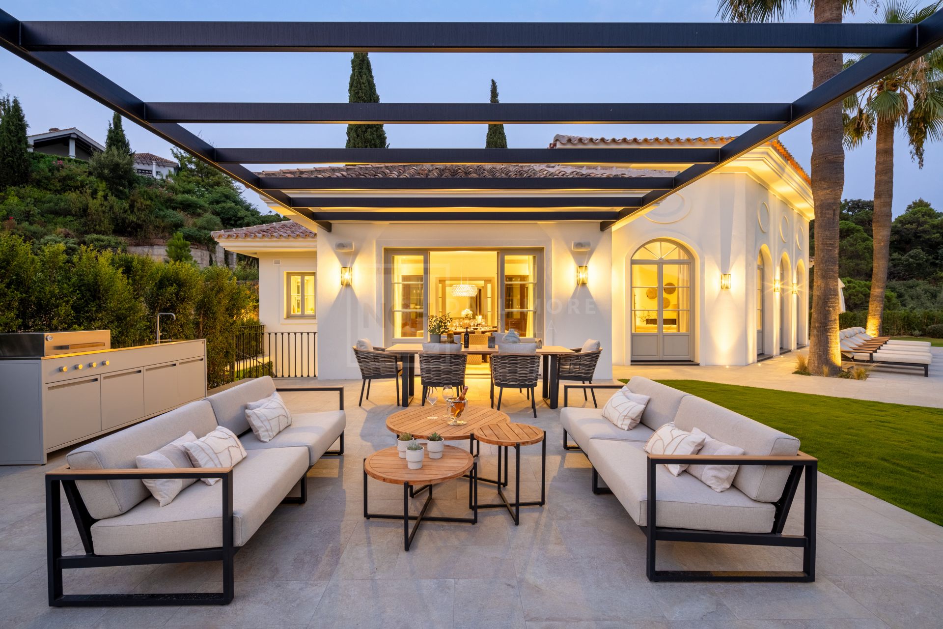 Villa Liora, La Zagaleta – Elegancia Moderna en el Mejor Entorno Natural