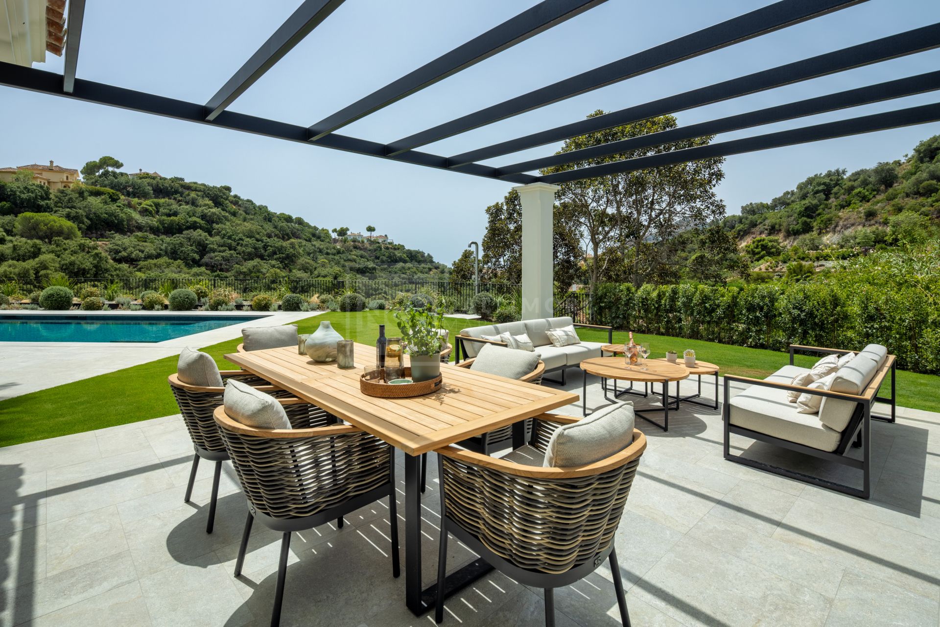 Villa Liora, La Zagaleta – Elegancia Moderna en el Mejor Entorno Natural