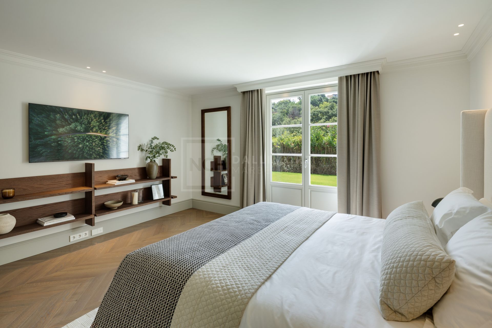 Villa Liora, La Zagaleta – Elegancia Moderna en el Mejor Entorno Natural