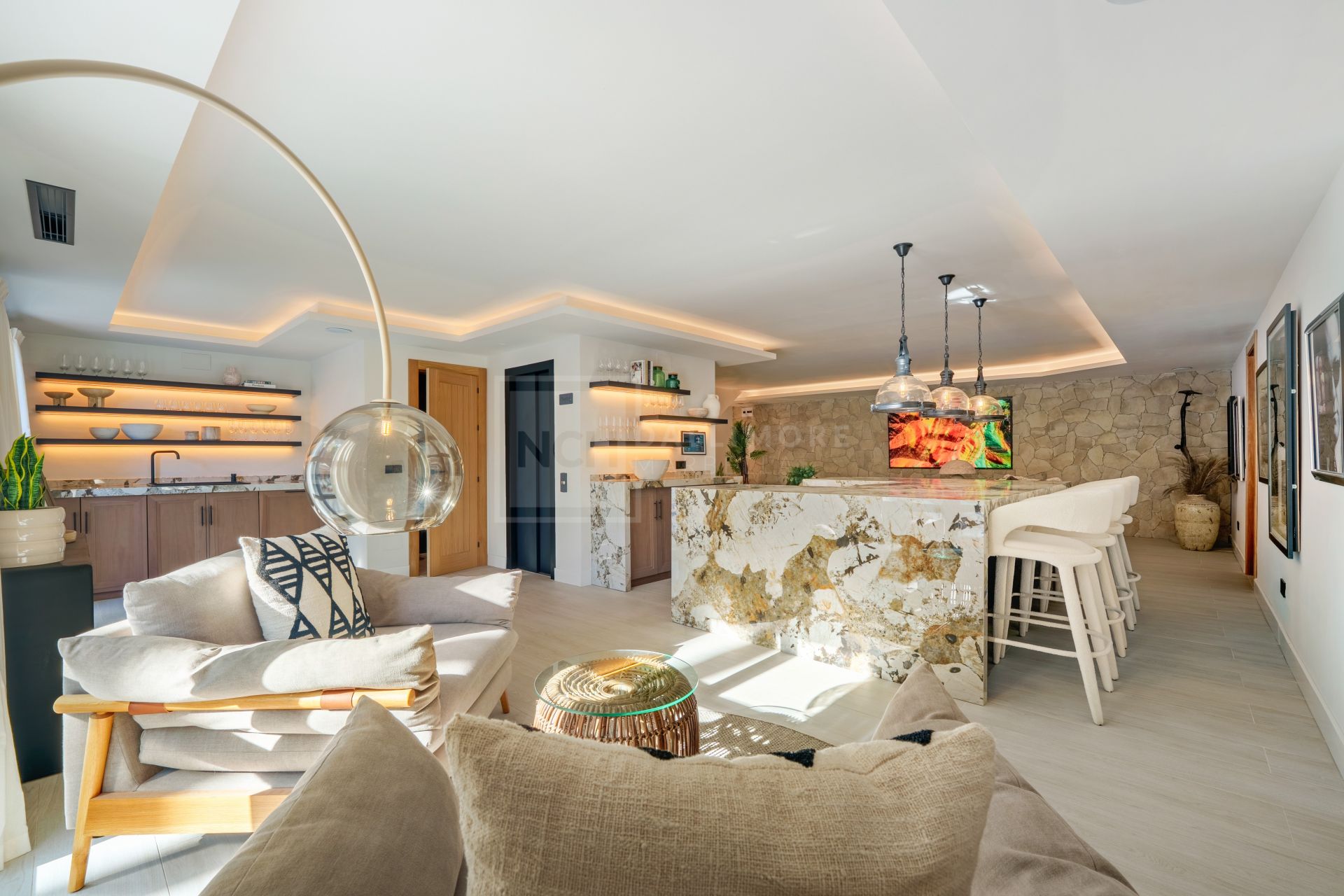Villa Cielomar - Exquisita mansión orientada al suroeste con vistas panorámicas al mar y a la montaña