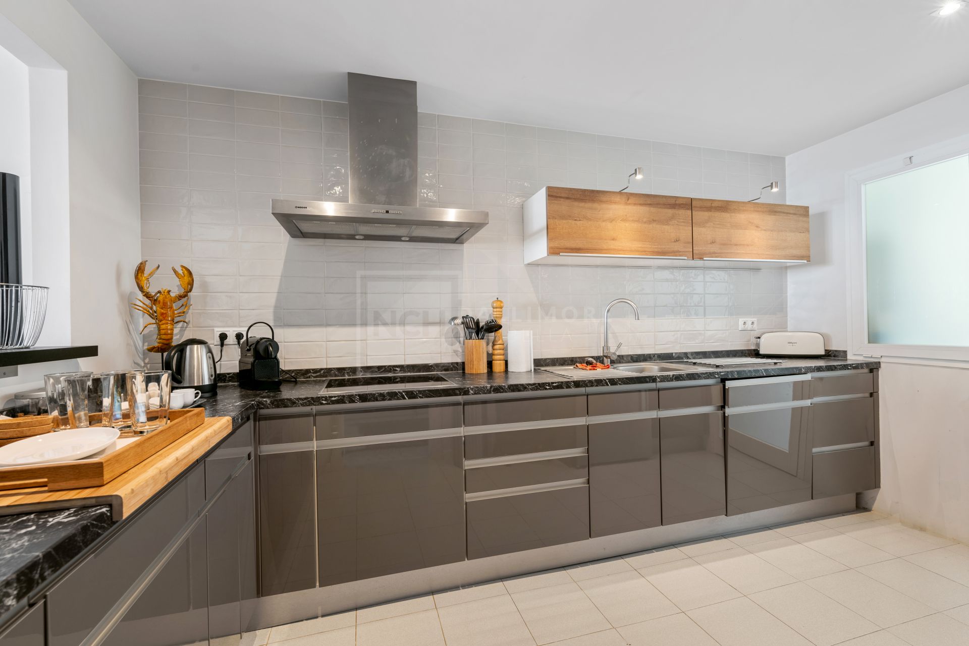 UNIQUE SEA VIEW APARTMENT LOCATED IN BAHIA REAL MARBELLA