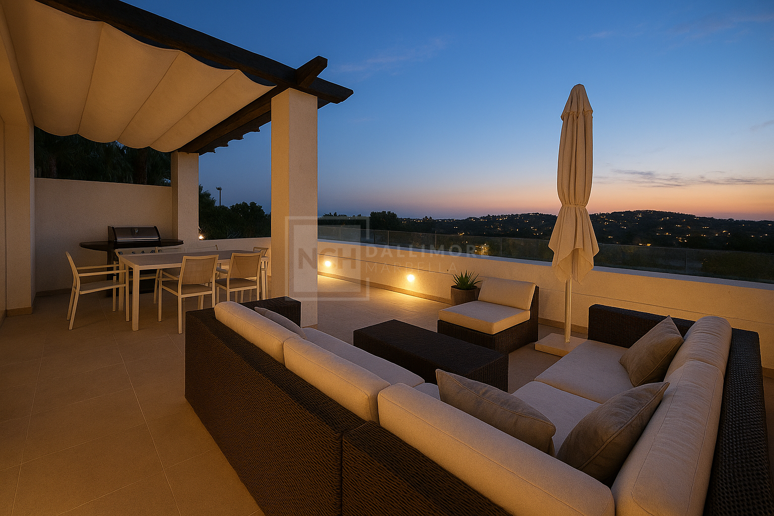 Elegante ático dúplex en Aloha, Marbella con 3 dormitorios