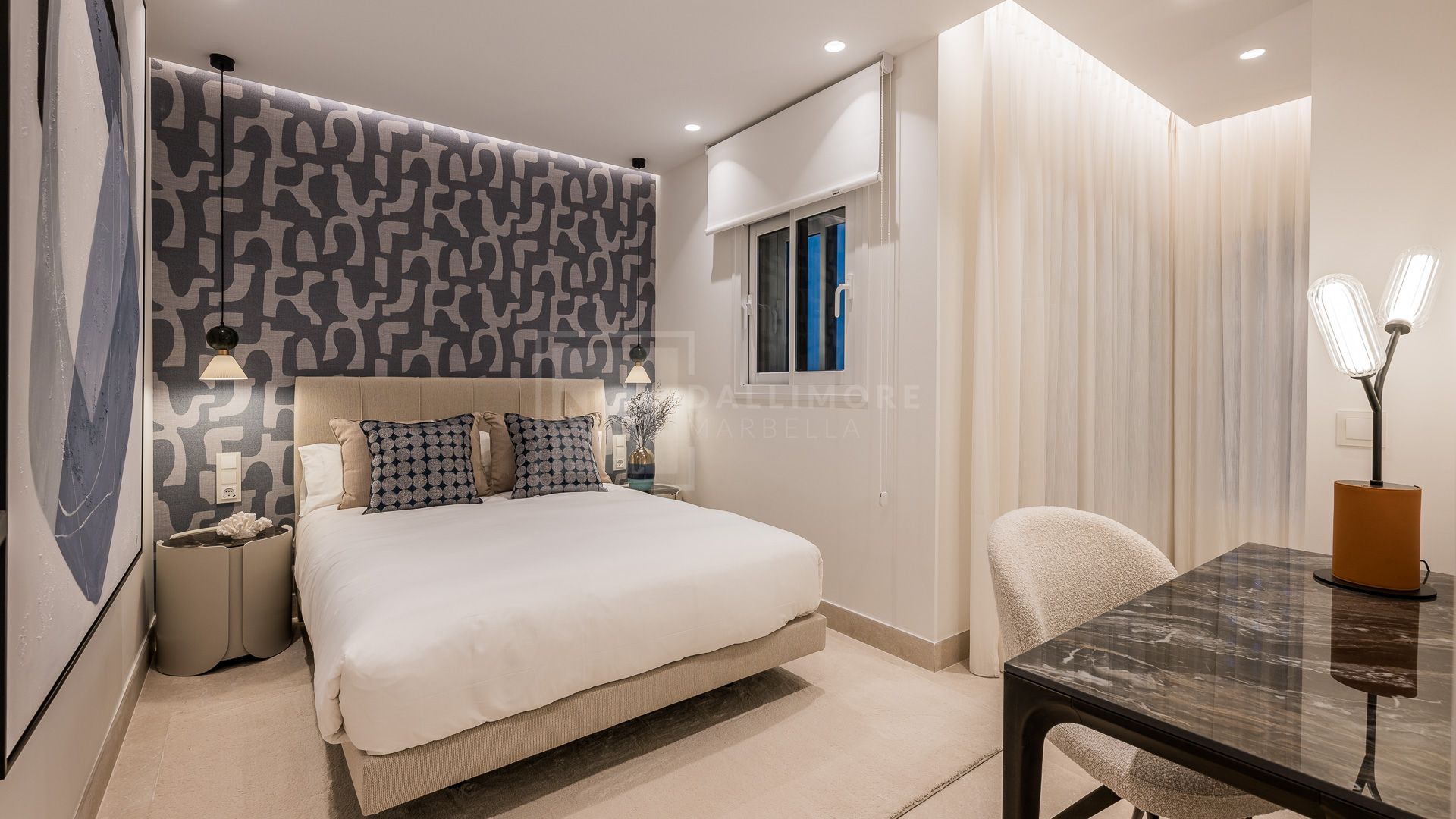 Apartamento de 3 dormitorios en primera línea de playa en Estepona