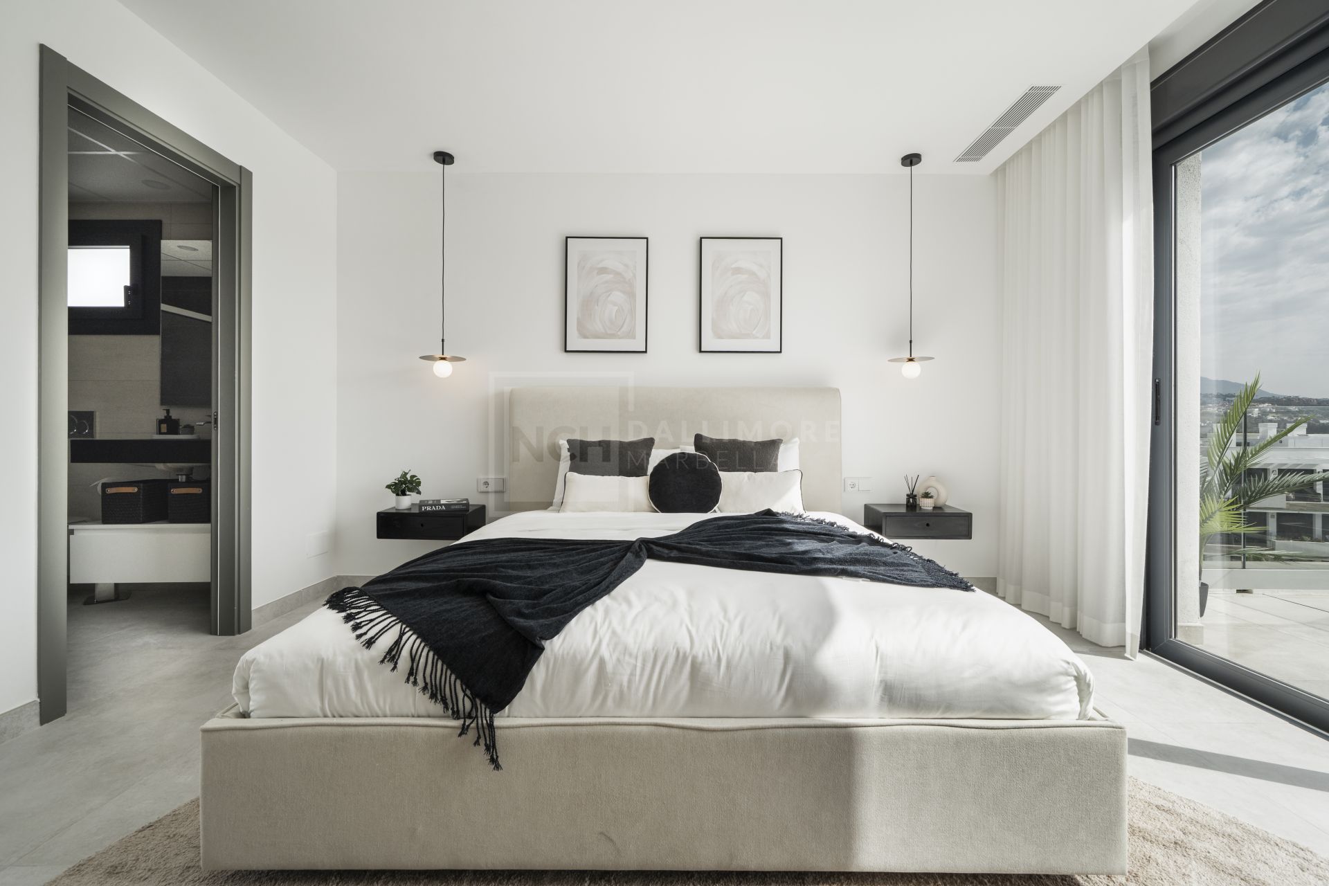 BRAND-NEW PENTHOUSE WITH PANORAMIC VIEWS LOCATED IN ATALAYA