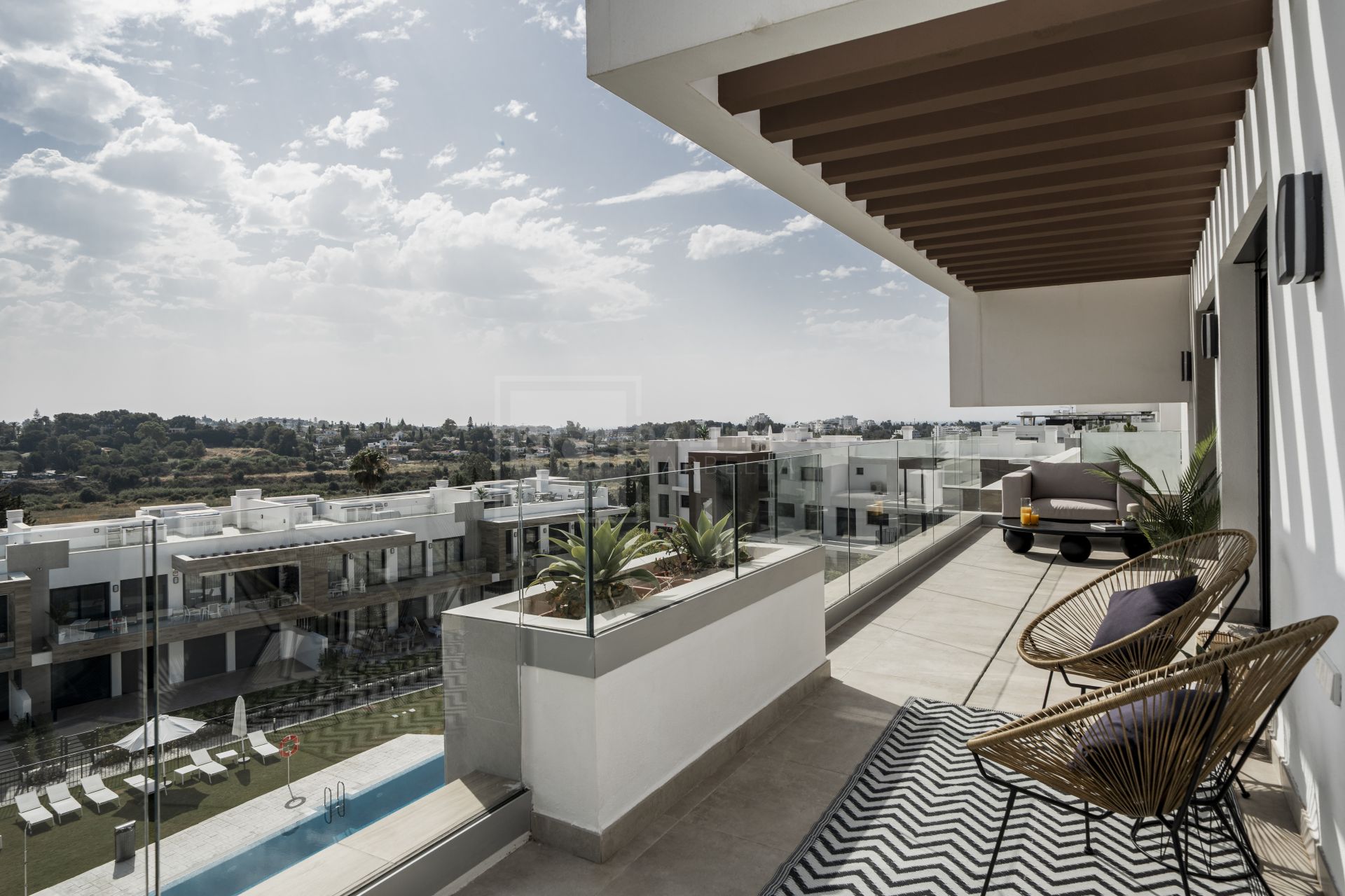 BRAND-NEW PENTHOUSE WITH PANORAMIC VIEWS LOCATED IN ATALAYA