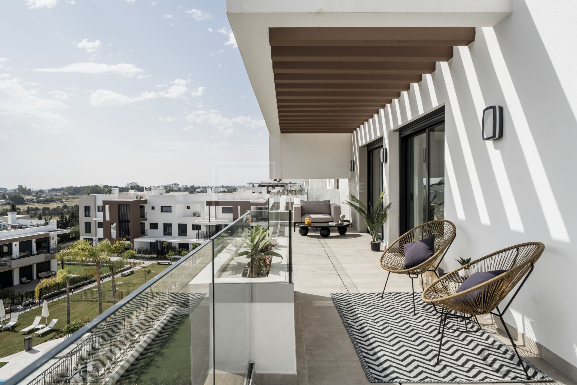 BRAND-NEW PENTHOUSE WITH PANORAMIC VIEWS LOCATED IN ATALAYA