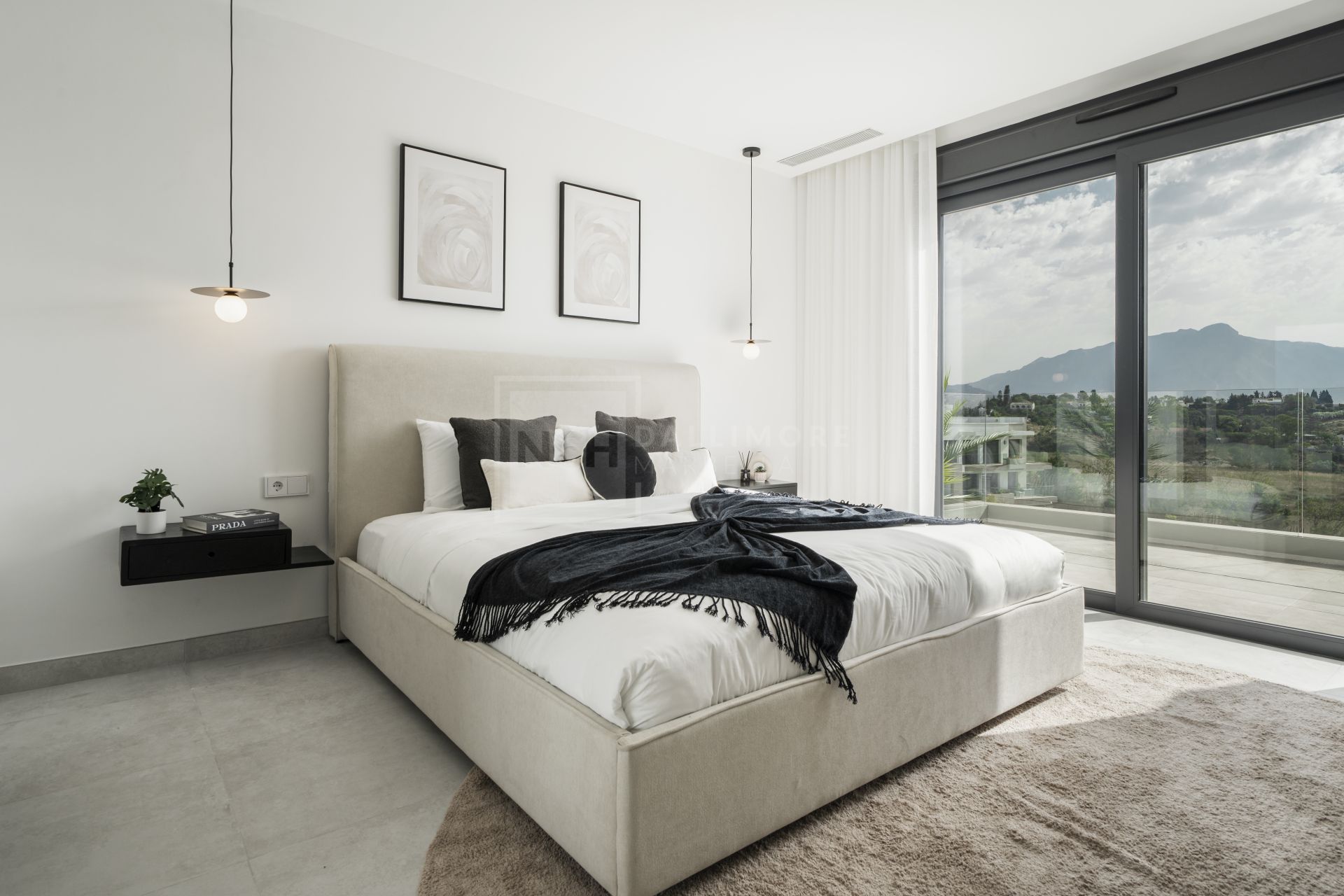 BRAND-NEW PENTHOUSE WITH PANORAMIC VIEWS LOCATED IN ATALAYA