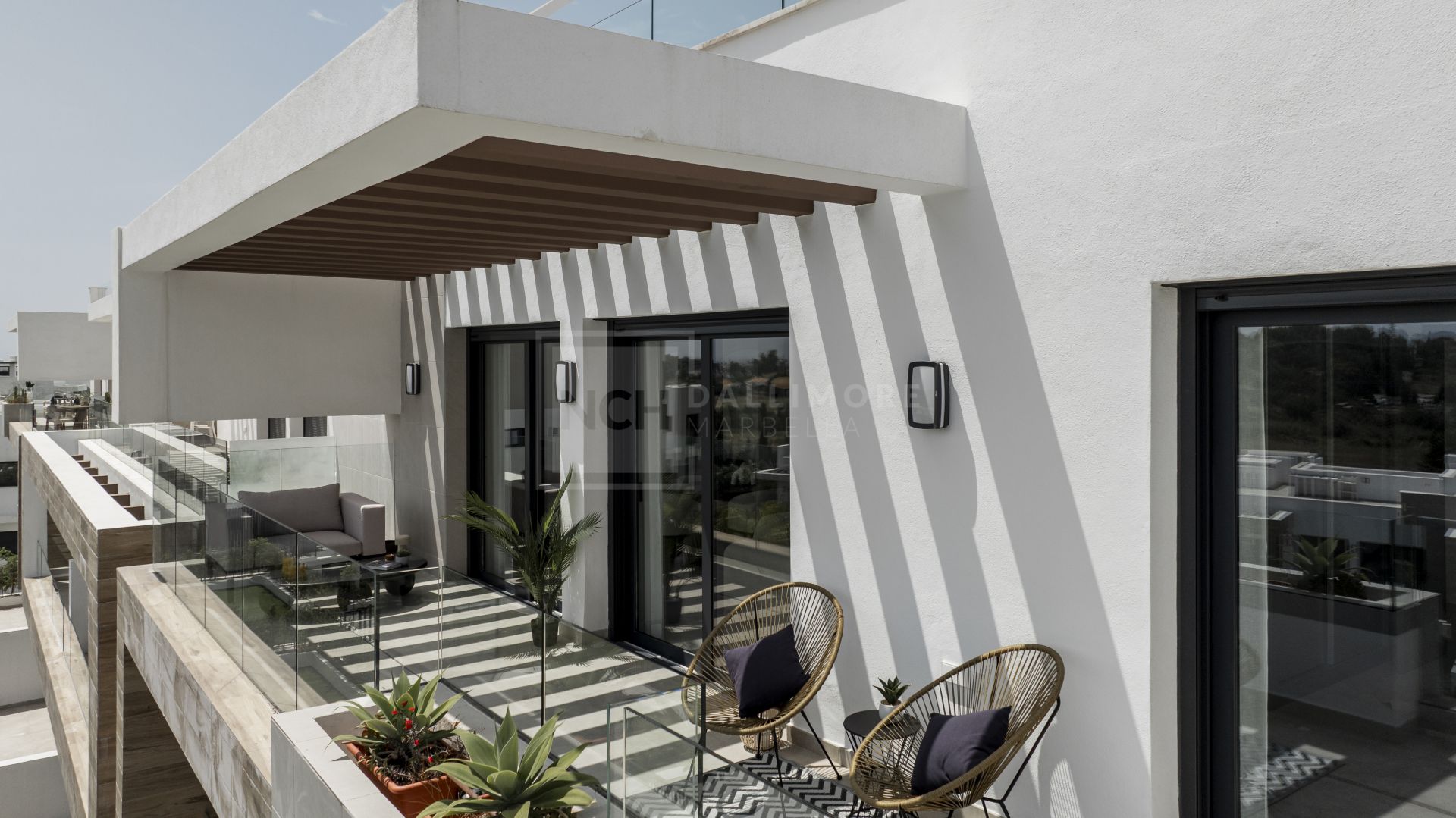 BRAND-NEW PENTHOUSE WITH PANORAMIC VIEWS LOCATED IN ATALAYA