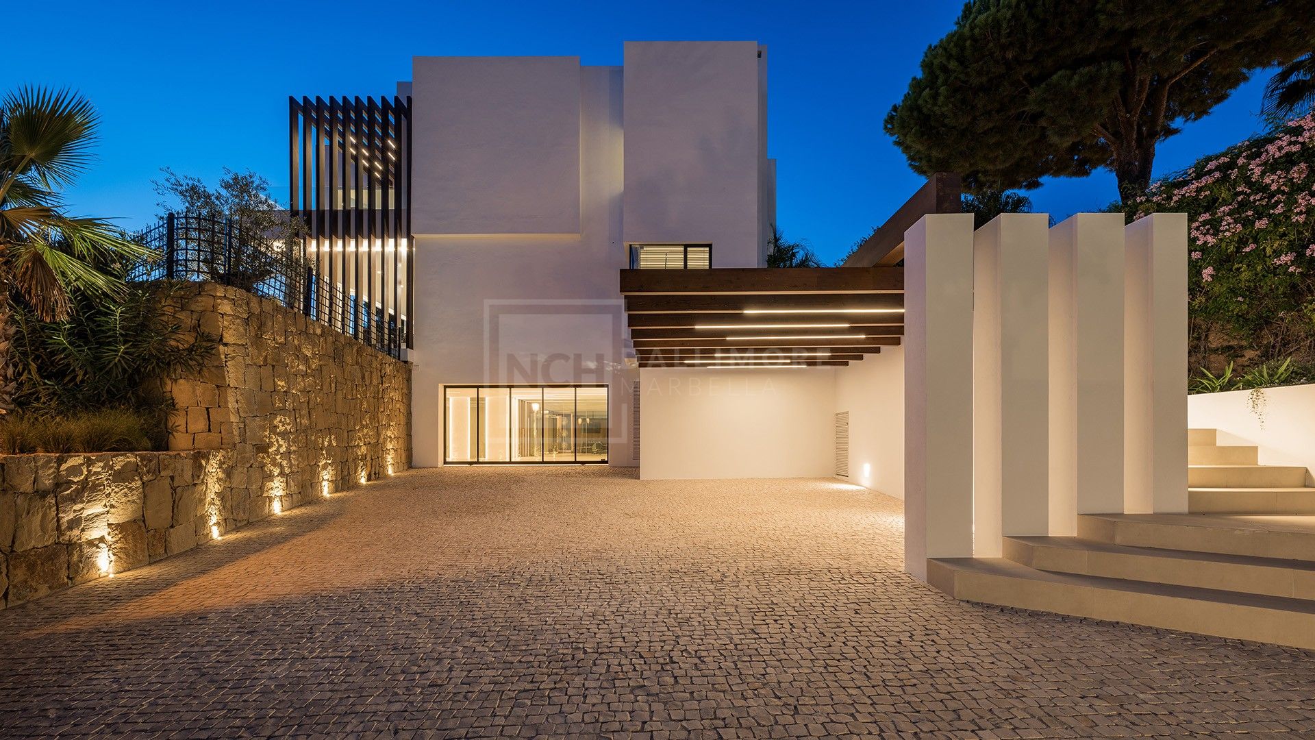 BRAND NEW VILLA LOCATED IN THE GATED COMMUNITY OF SIERRA BLANCA