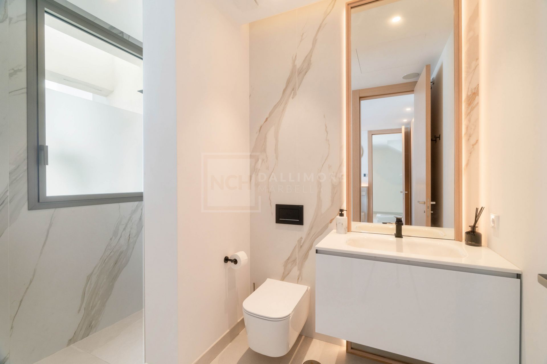 EXCEPTIONAL CONTEMPORARY VILLA IN NUEVA ANDALUCÍA’S MOST SECURE GATED COMMUNITY