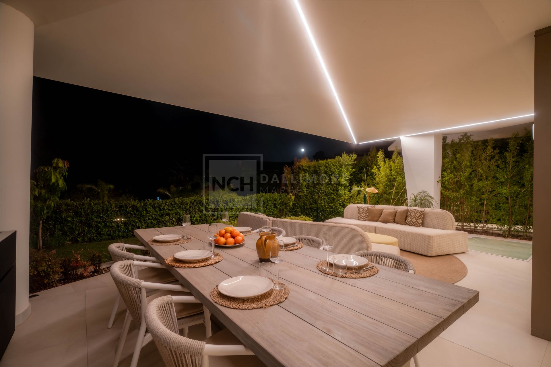 EXCEPTIONAL CONTEMPORARY VILLA IN NUEVA ANDALUCÍA’S MOST SECURE GATED COMMUNITY