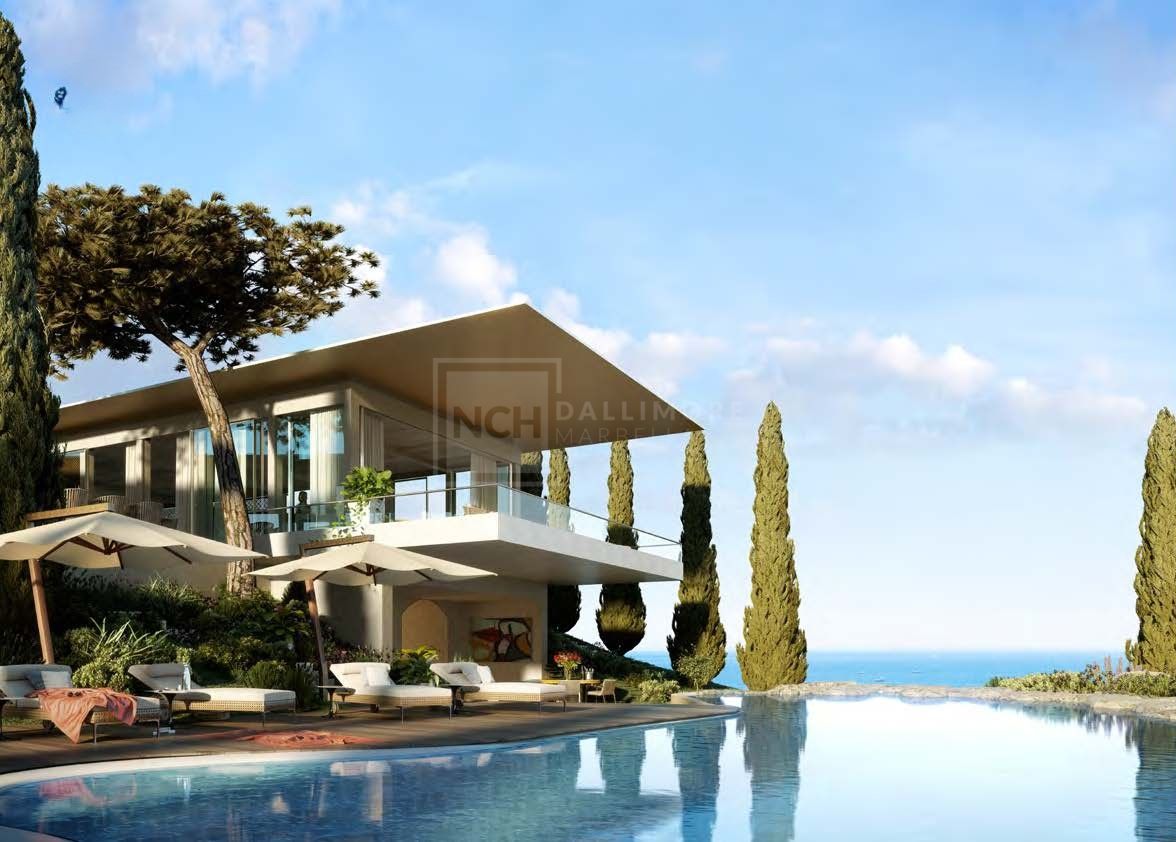 SOTOGRANDE PLOT + 6-BED SIGNATURE VILLA DESIGN BY GUMUCHDJIAN