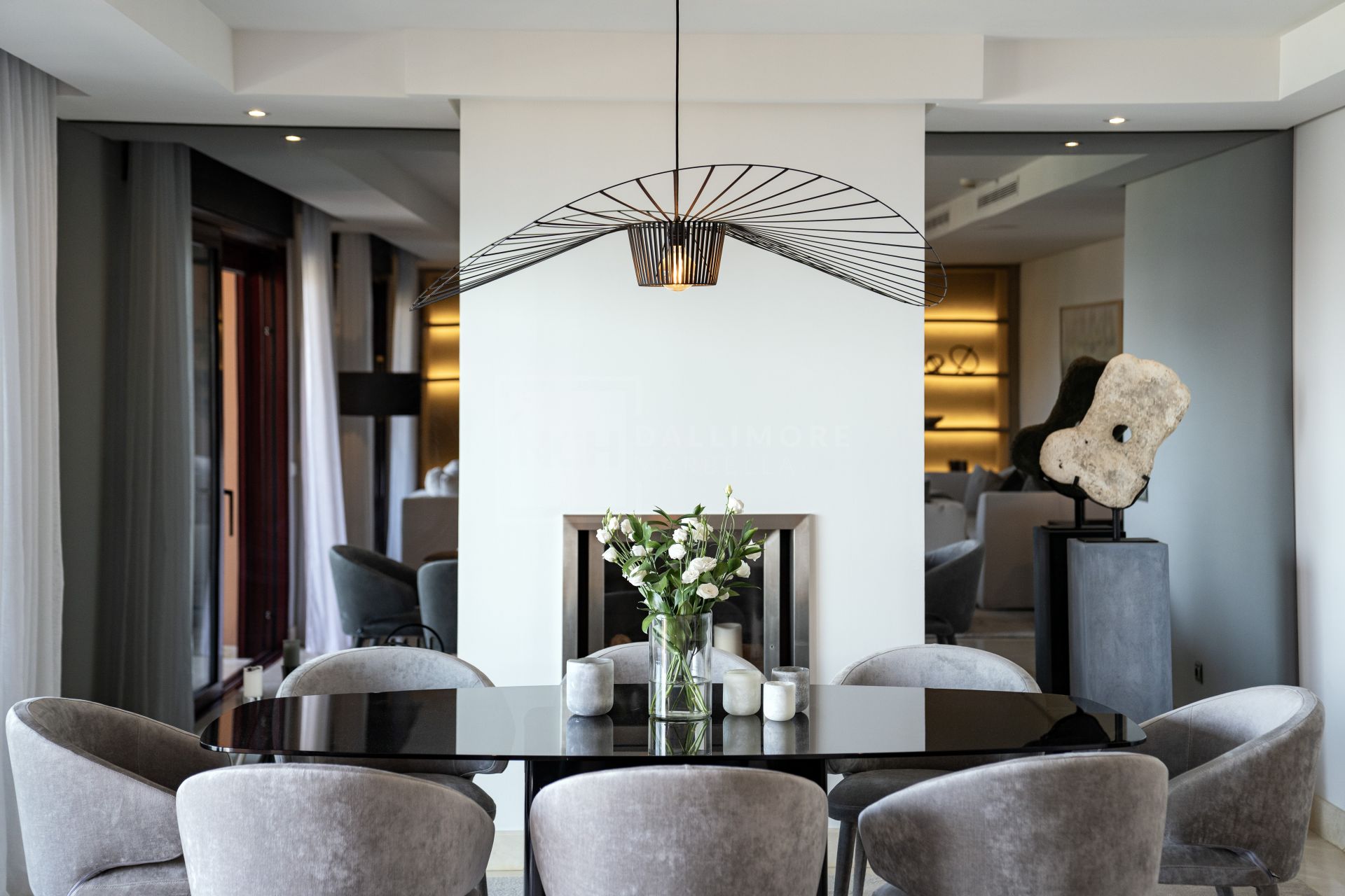 BEACHFRONT DUPLEX PENTHOUSE IN PUERTO BANUS