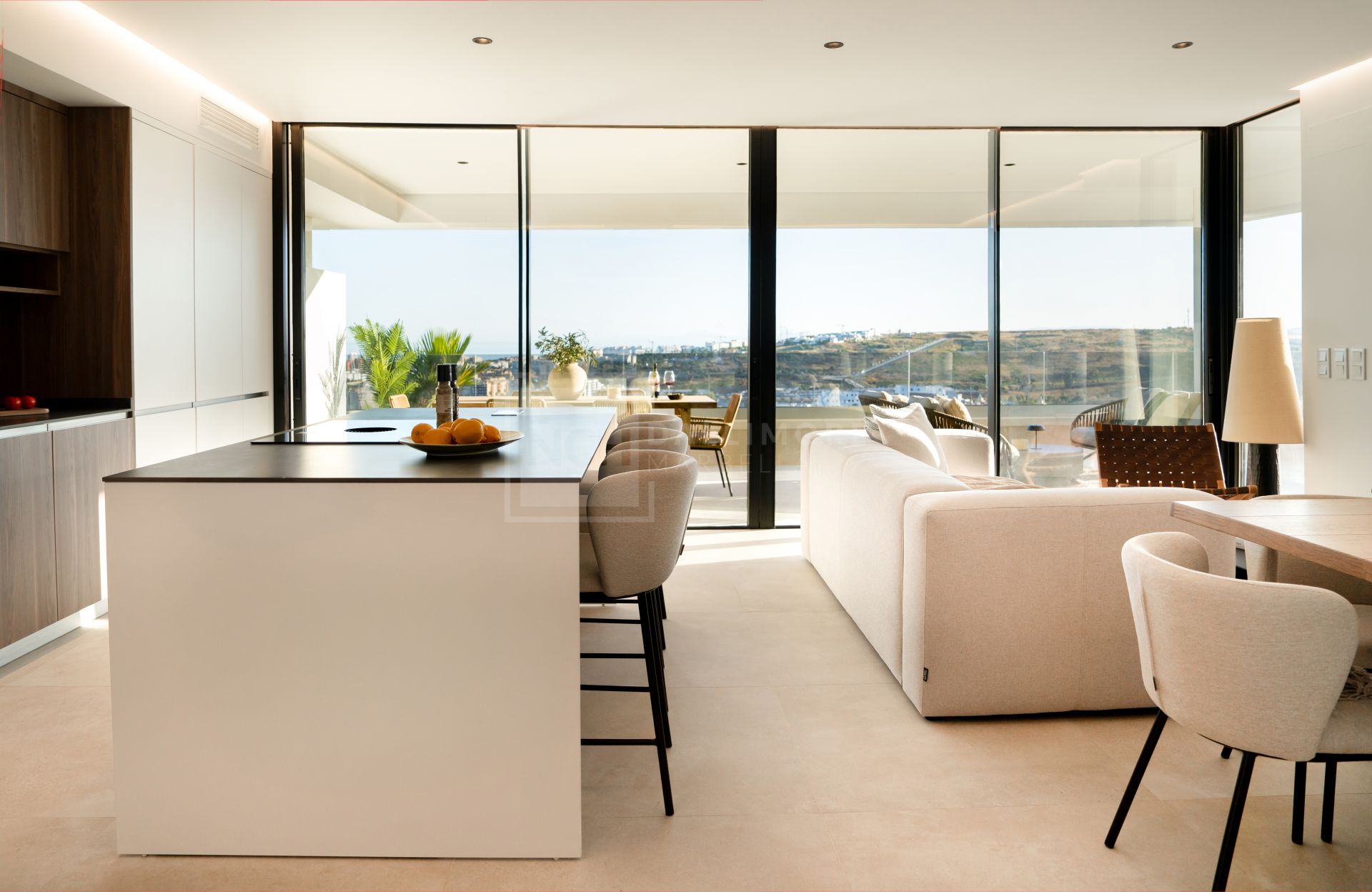 STUNNING SEA VIEW APARTMENT IN MIRADOR DE ESTEPONA HILLS