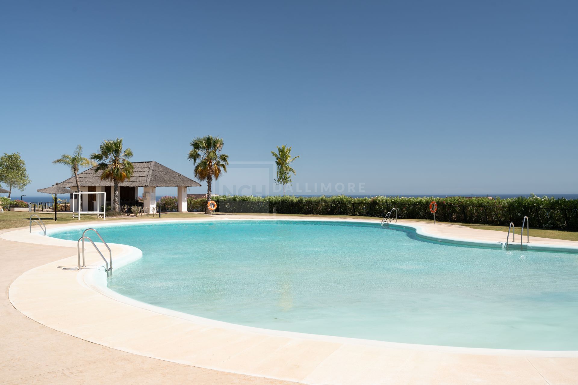 STUNNING SEA VIEW APARTMENT IN MIRADOR DE ESTEPONA HILLS