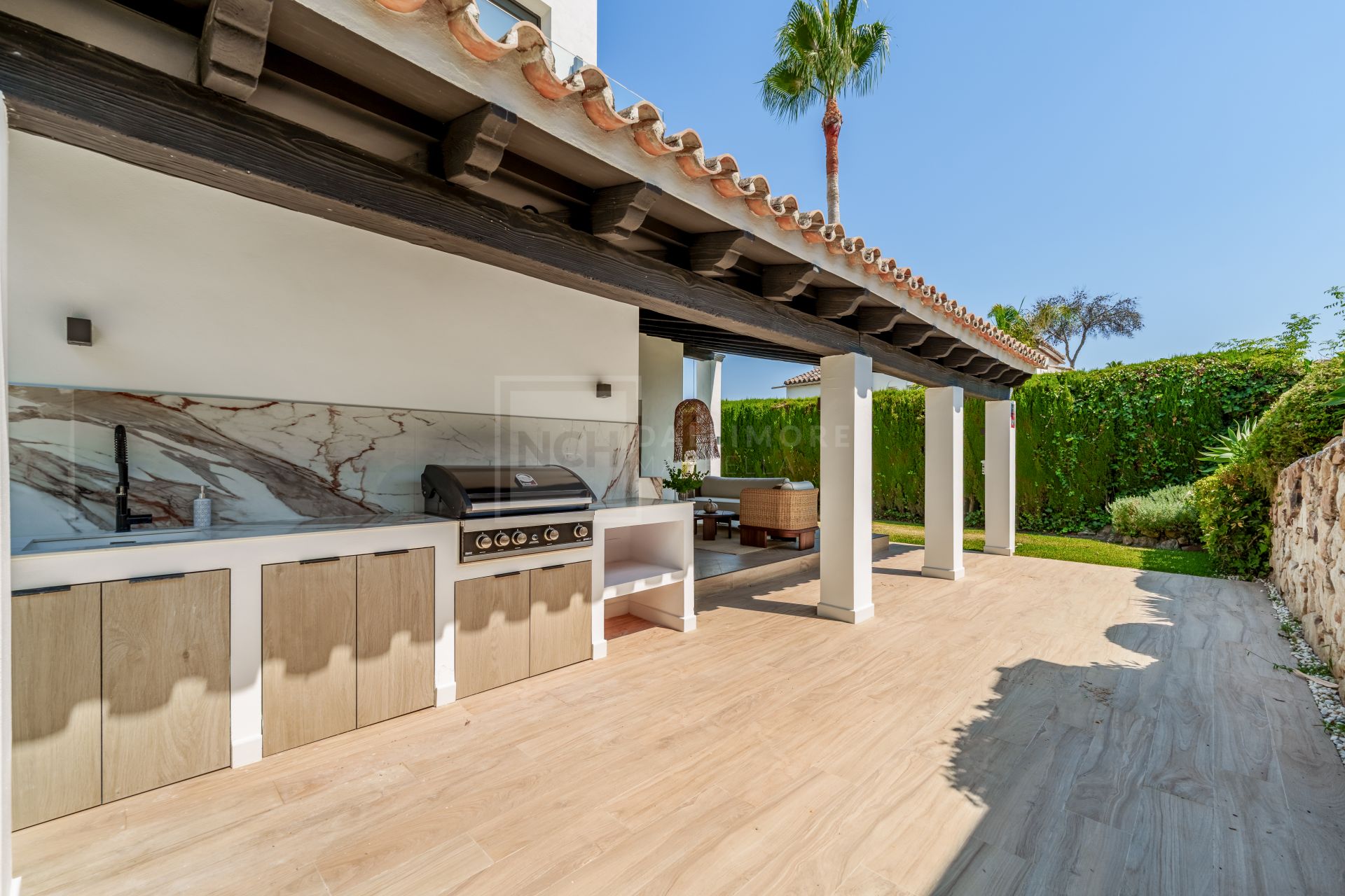 REFURBISHED 4 -BEDROOM VILLA LOCATED IN GATED COMMUNITY