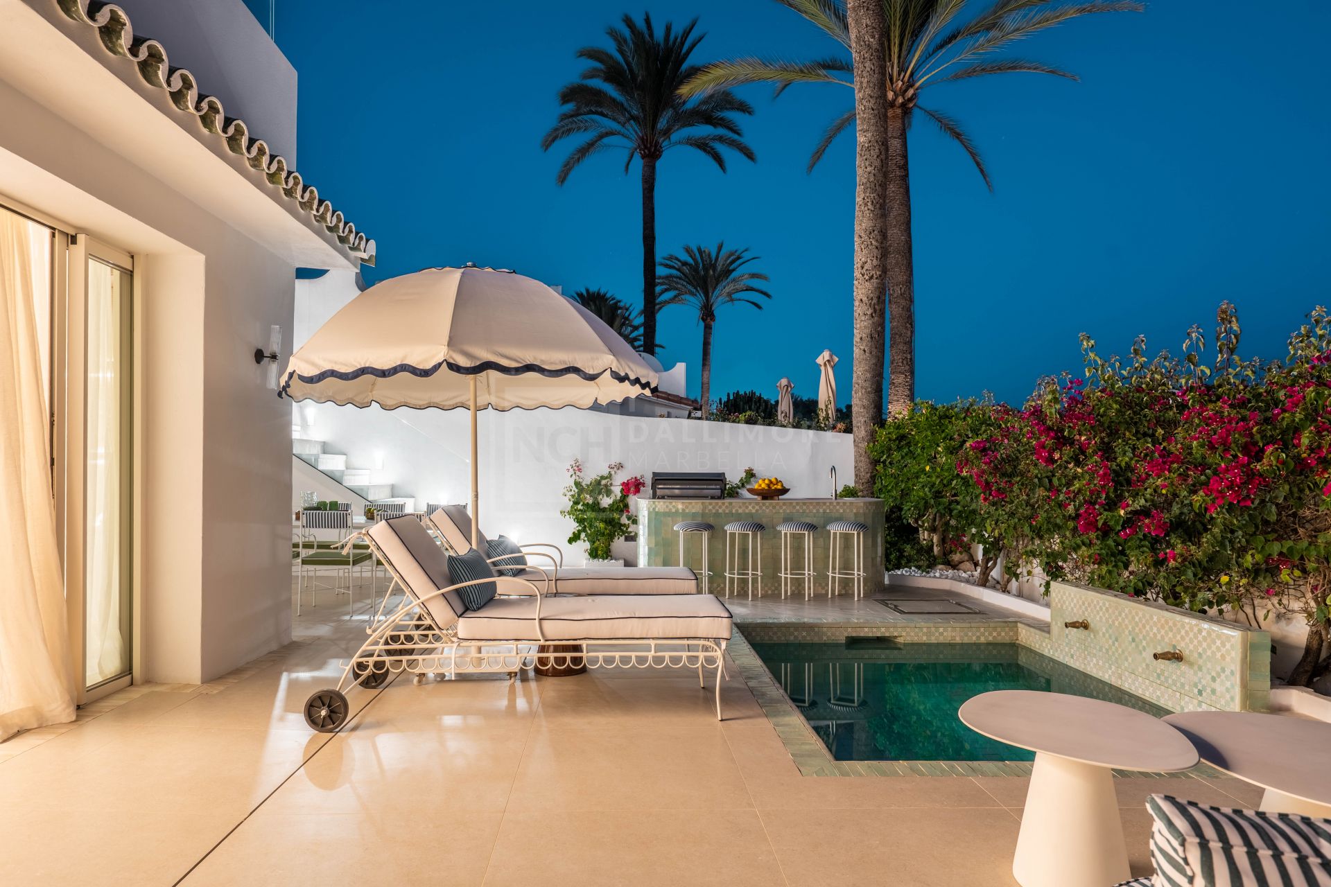 BEACHFRONT LUXURY ON MARBELLA'S GOLDEN MILE