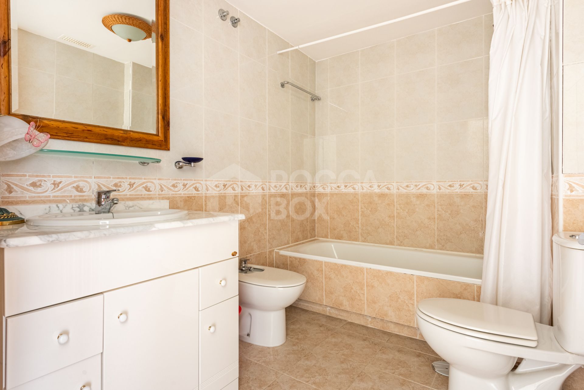 Frontline Golf Duplex Penthouse with Mountain Views in Guadalmina Alta